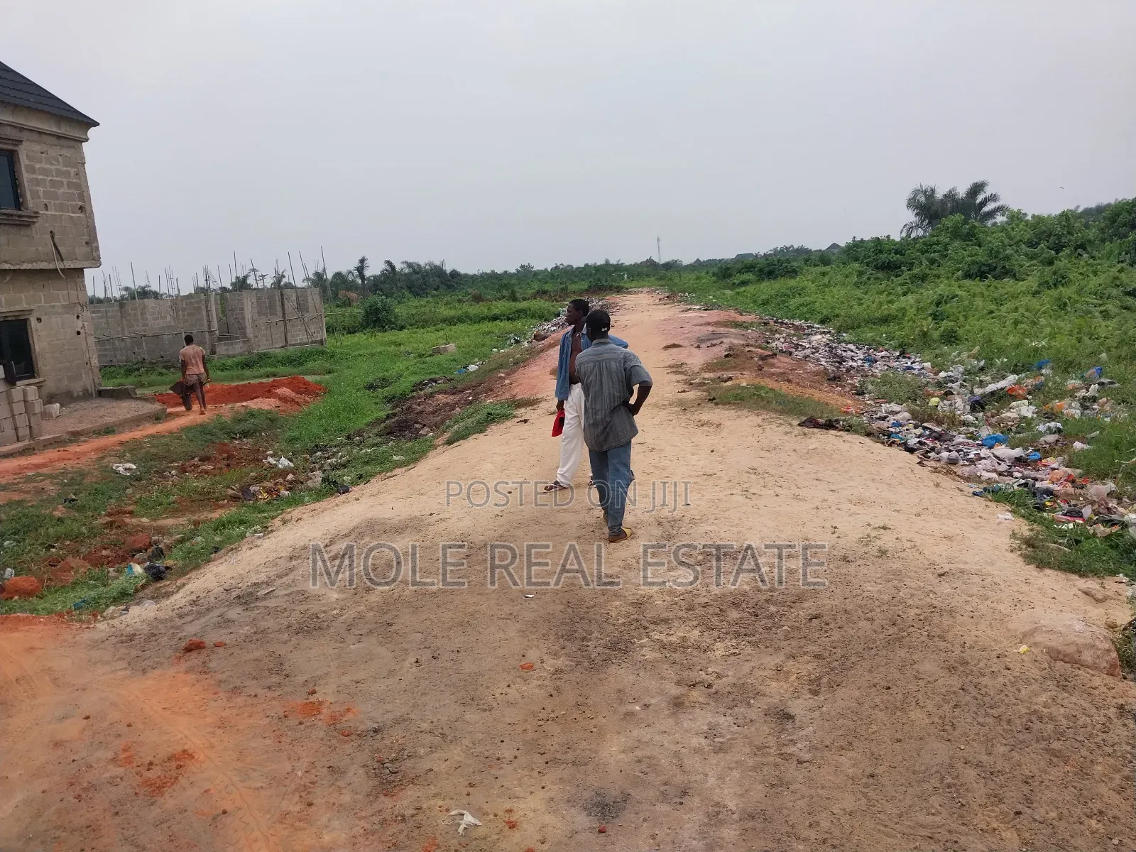 3bdrm Block of Flats in Estate, Ikotun / Ikotun/Igando for sale