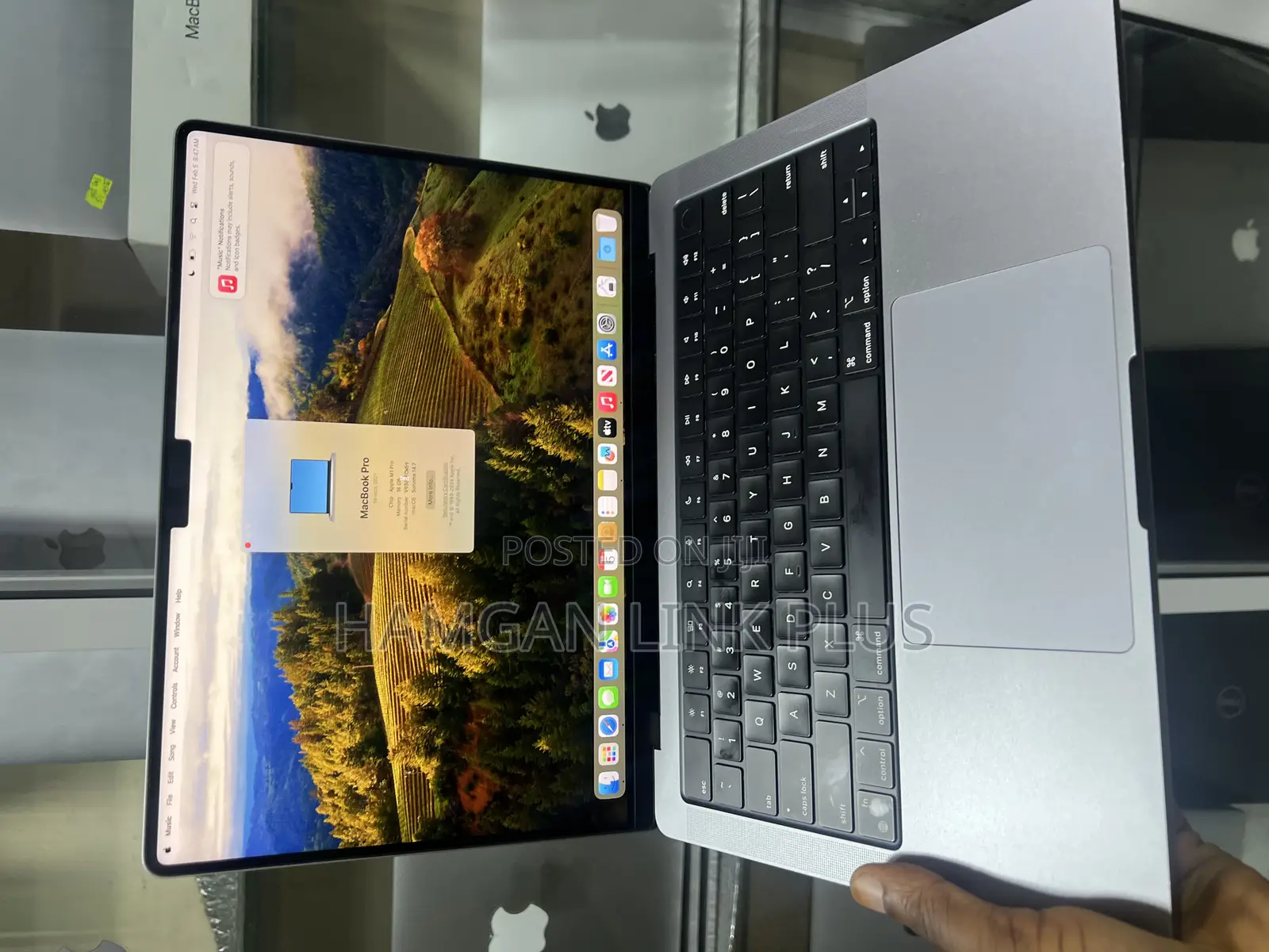 Laptop Apple MacBook Pro 2021 M1 16GB Apple M1 Pro SSD 512GB