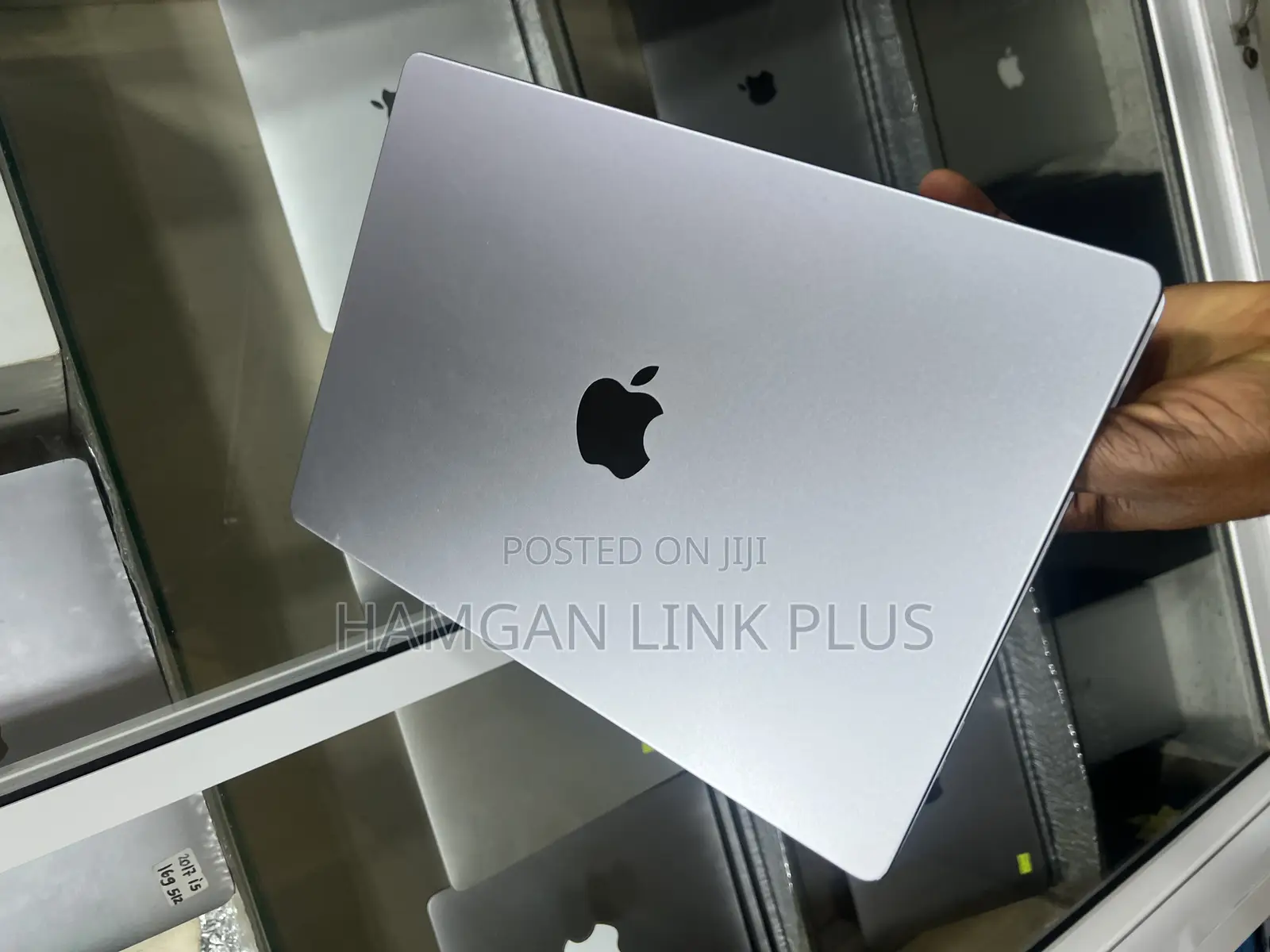 Laptop Apple MacBook Pro 2021 M1 16GB Apple M1 Pro SSD 512GB