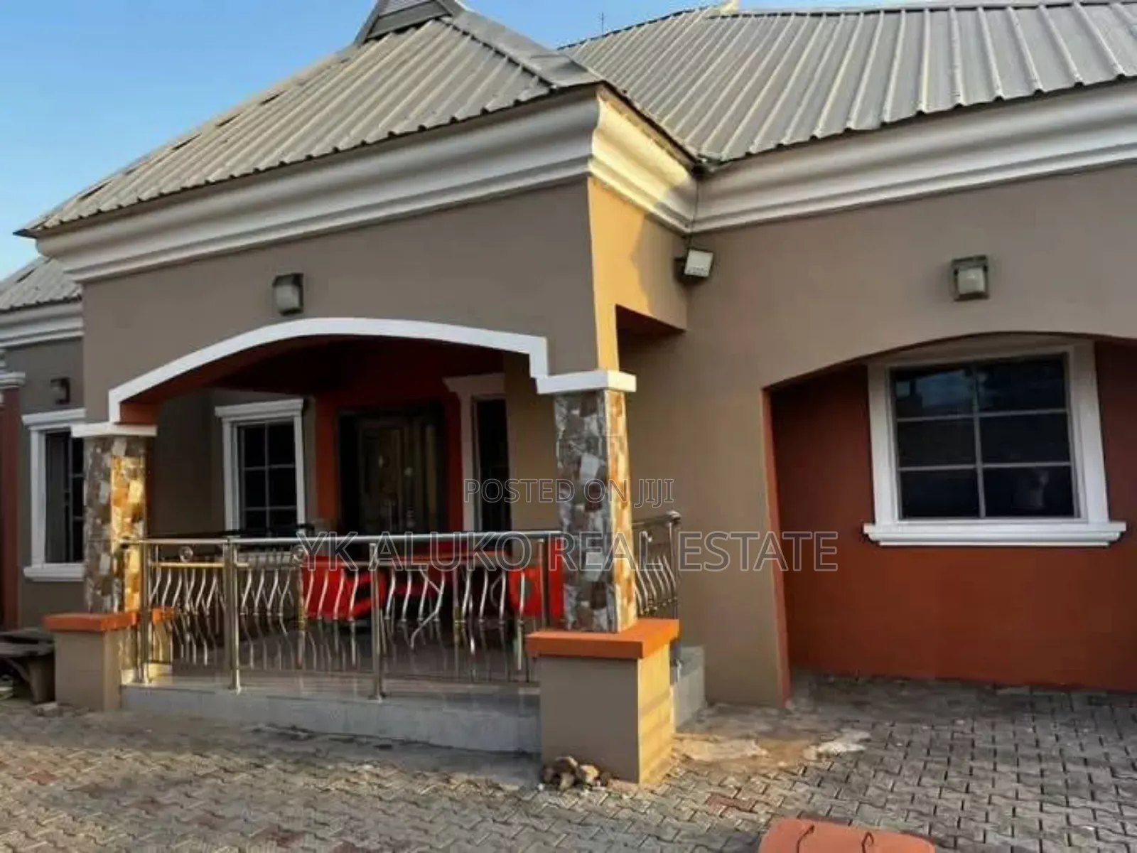 6bdrm Block of Flats in Budo Osho, Ilorin South for sale