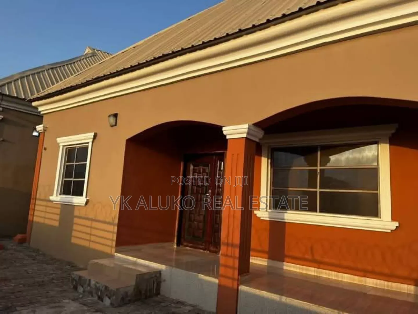 6bdrm Block of Flats in Budo Osho, Ilorin South for sale