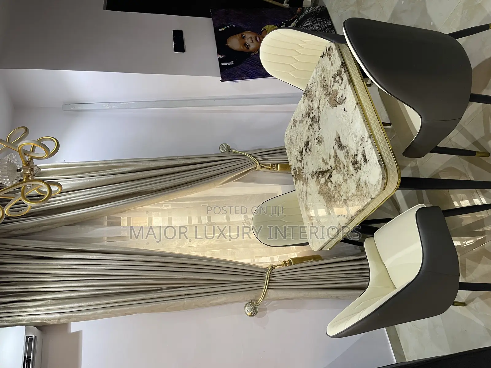 Portable Dining Set 4 Seaters