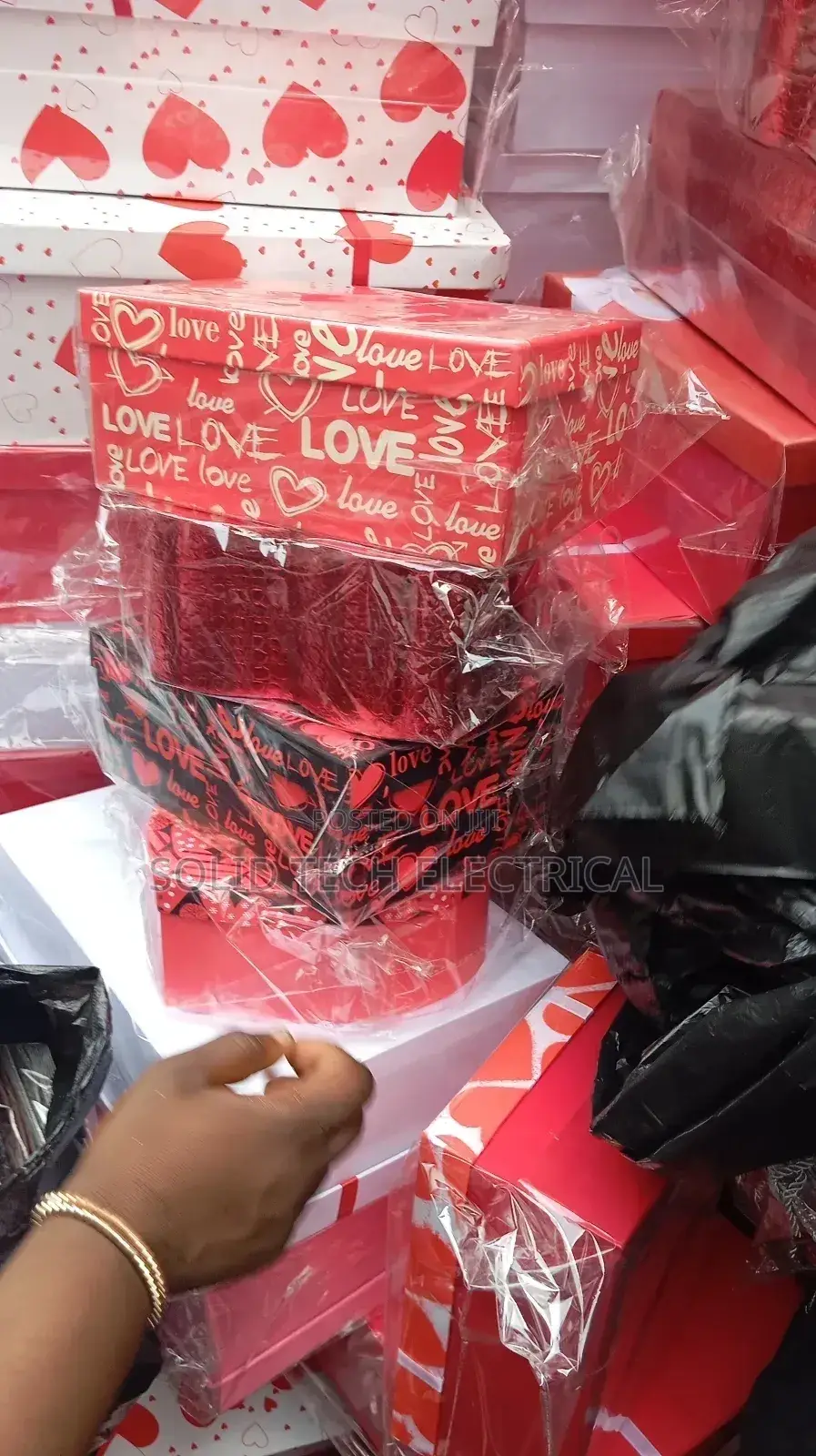 Valentine Gift Boxes Different Sizes and Designs