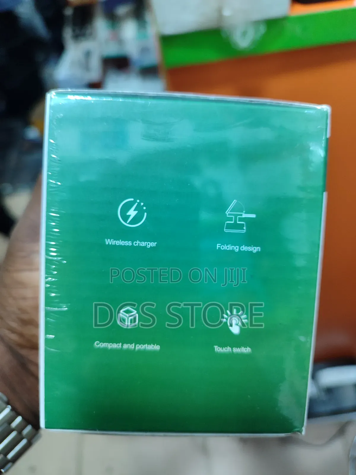 The Lion 4in1 Wireless Charger