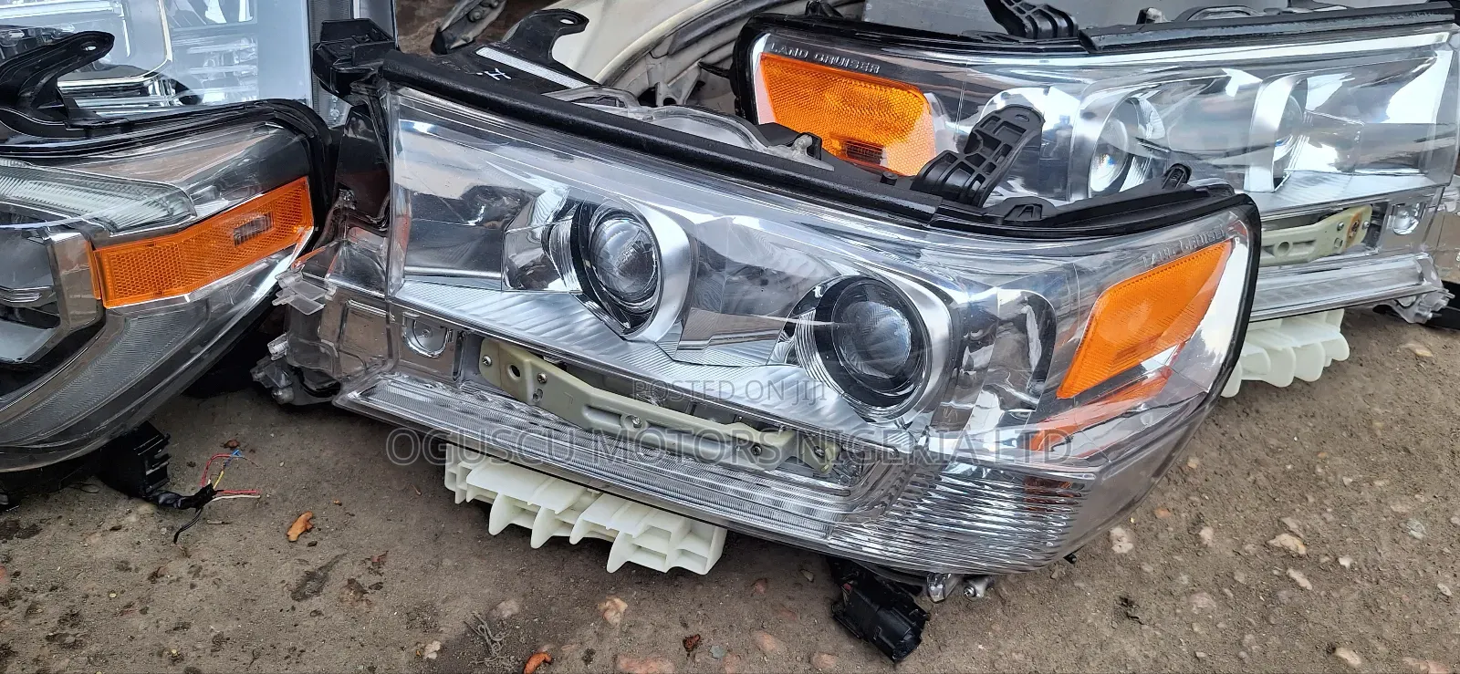 Headlamp Landcruiser 2018-2020 American Type