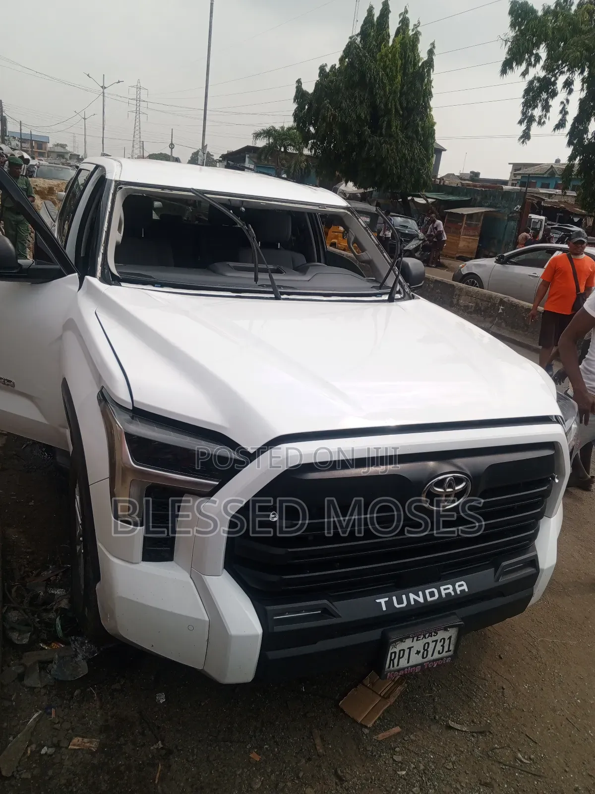 Toyota Tundra 2024 Front Windscreen