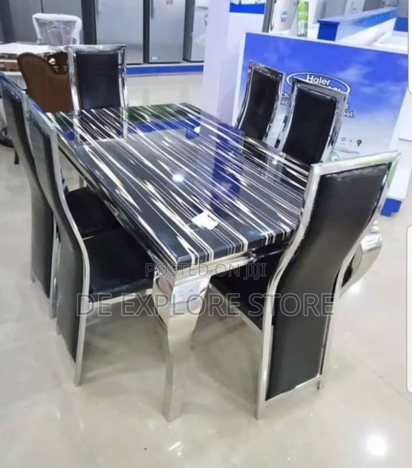 Animal Leg Dining Set