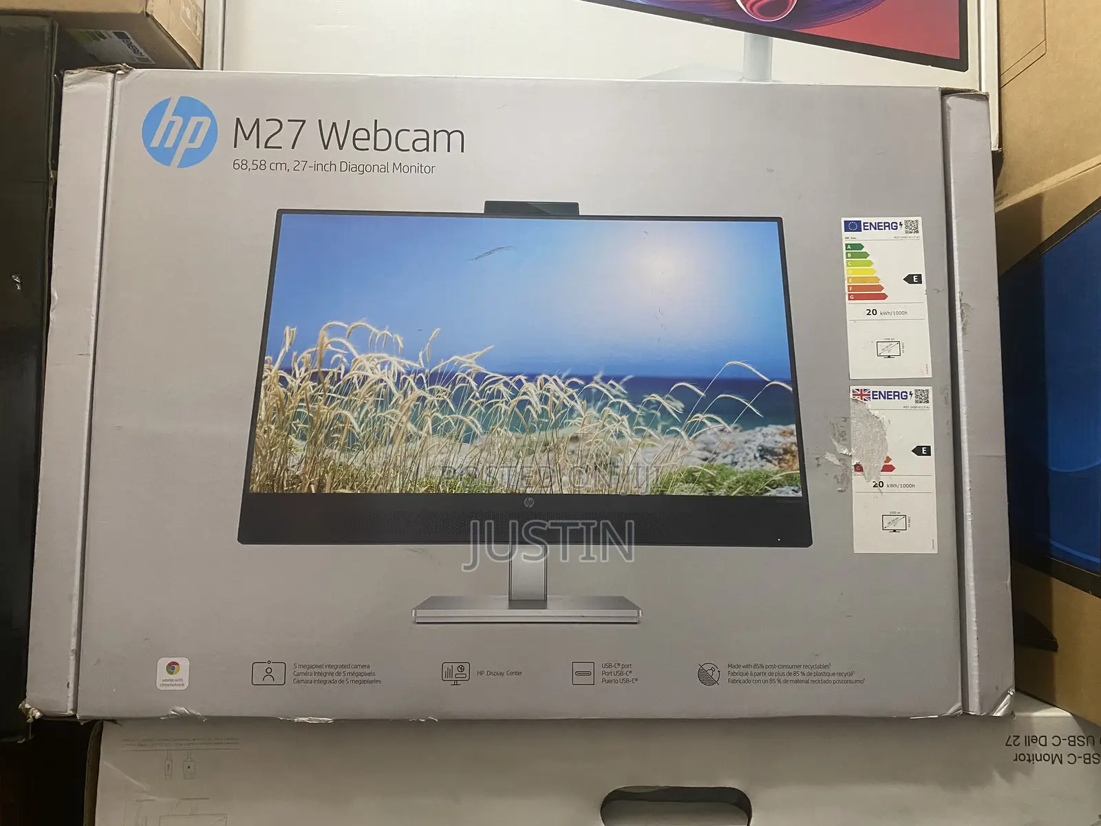 M27 Webcam 68,58 Cm, 27-Inch Diagonal Monitor