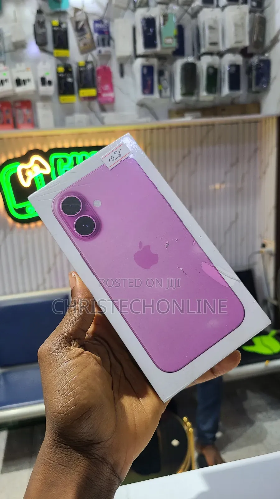 New Apple iPhone 16 128 GB Pink