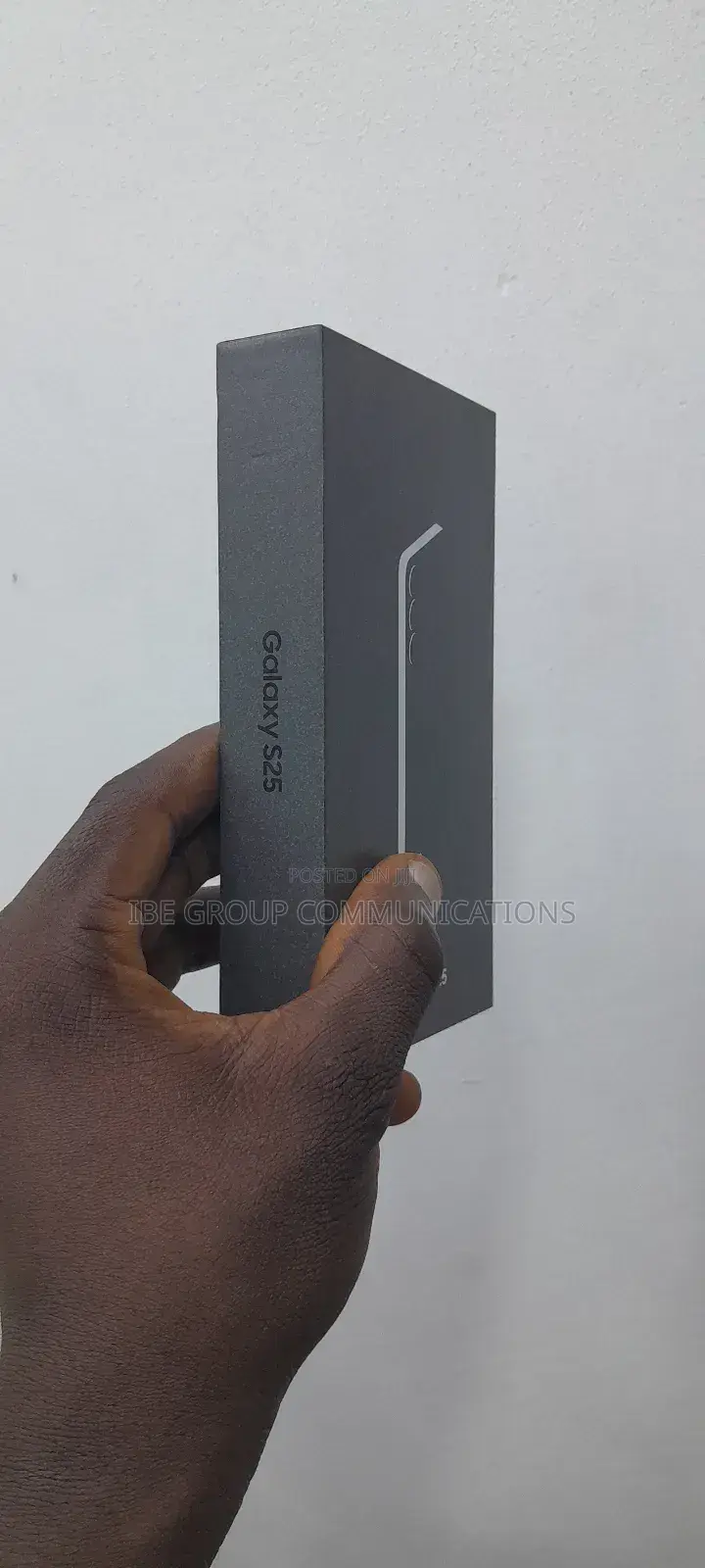 New Samsung Galaxy S25 256 GB