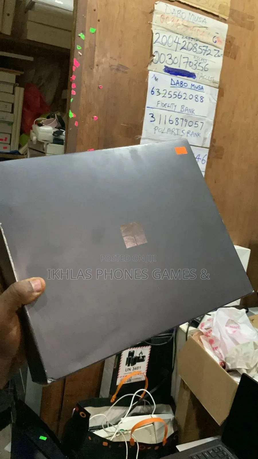 New Microsoft Surface Pro 11th Edition, a Copilot+ PC 16GB SSD 512GB