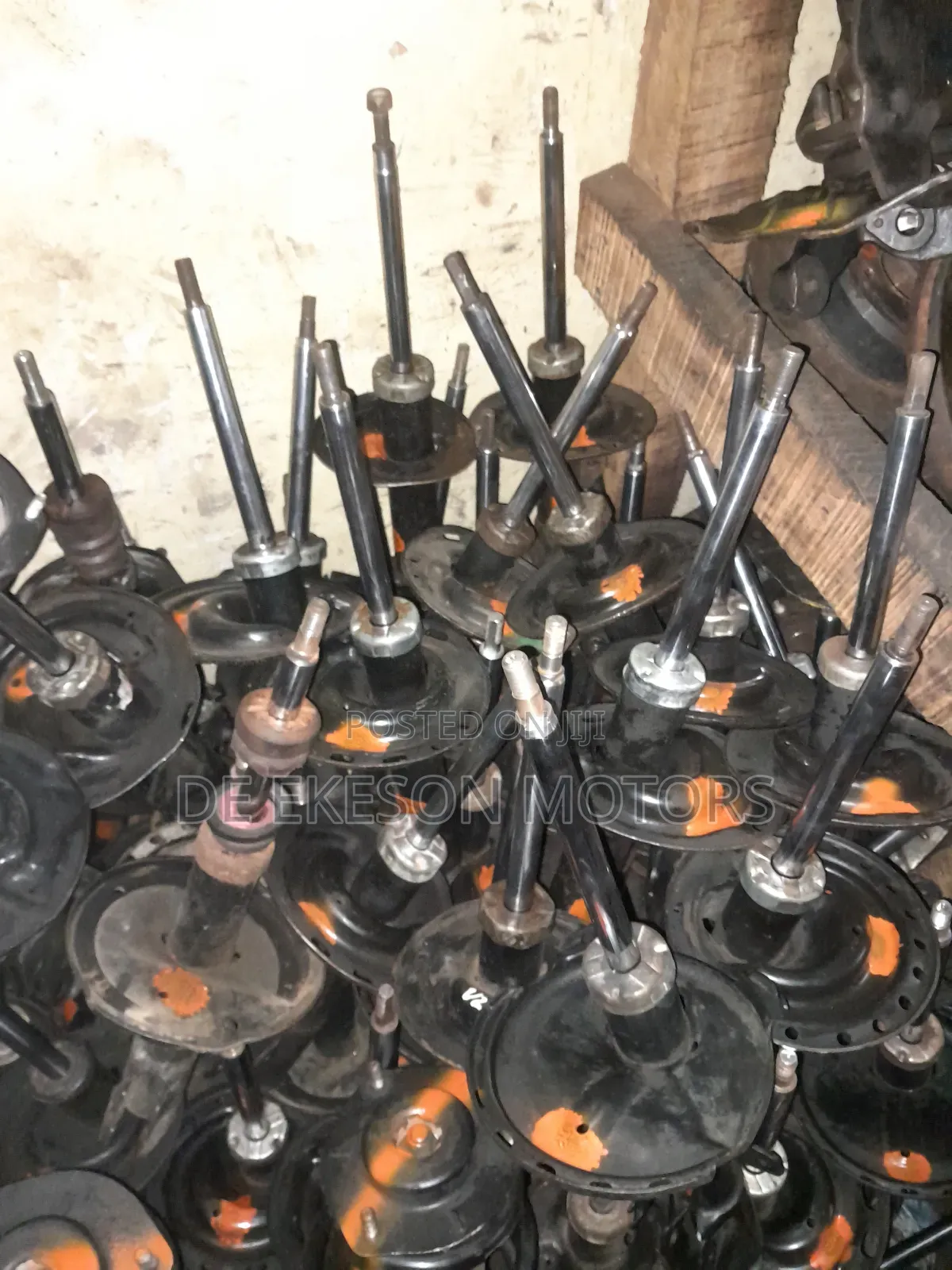 Toyota Sienna Front Shock 2002