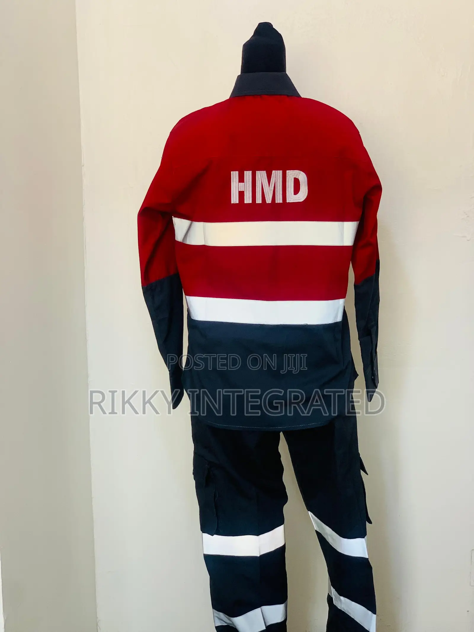Need Strong Security Uniforms Up and Down? Order Now