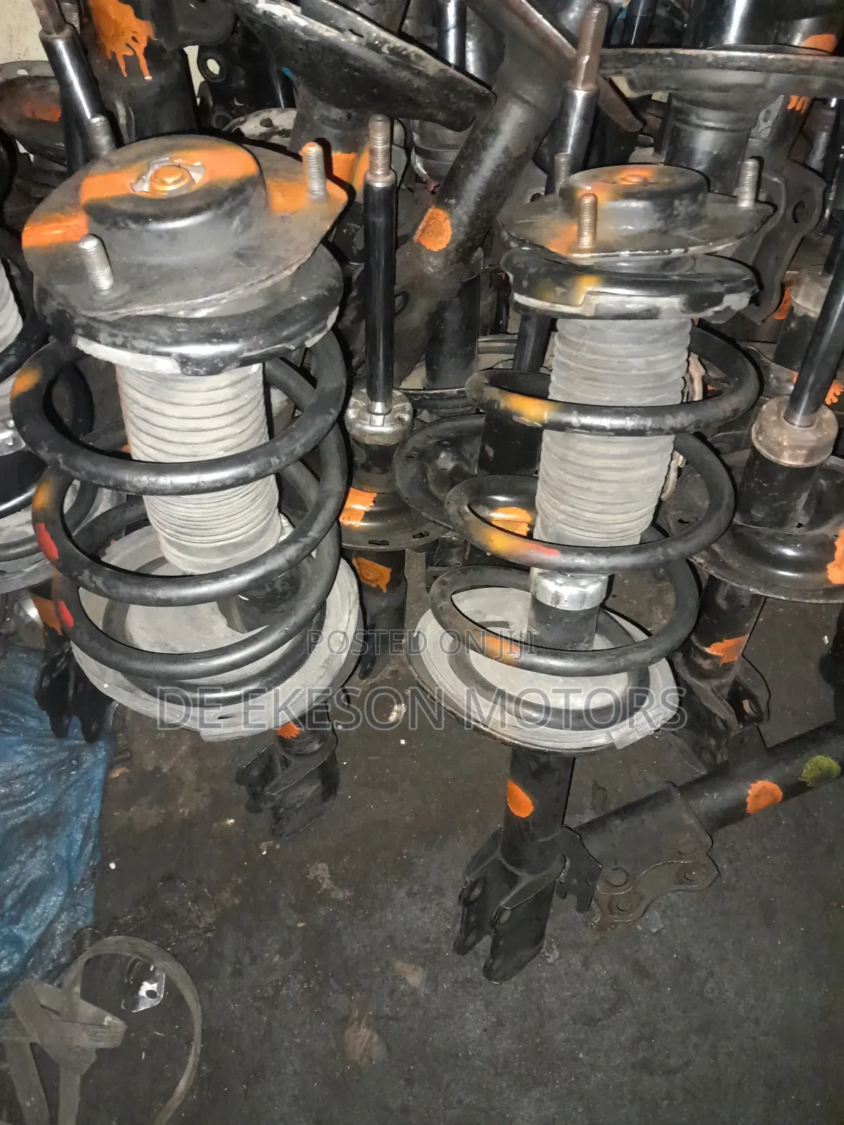 Front Shocks Toyota Highlander 2003