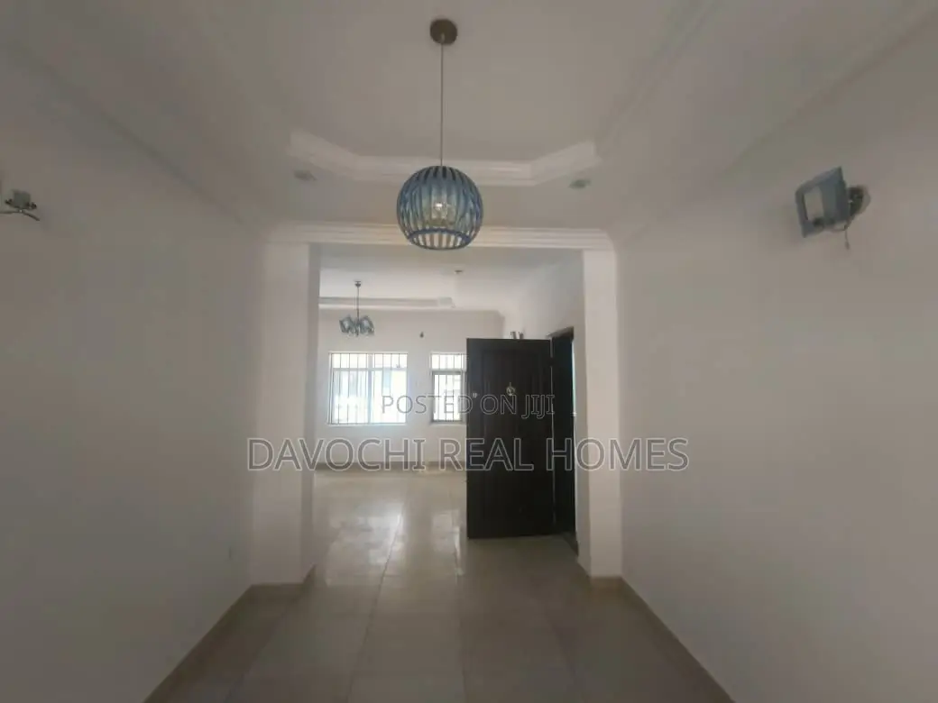 3bdrm Apartment in Chevron Drive for rent
