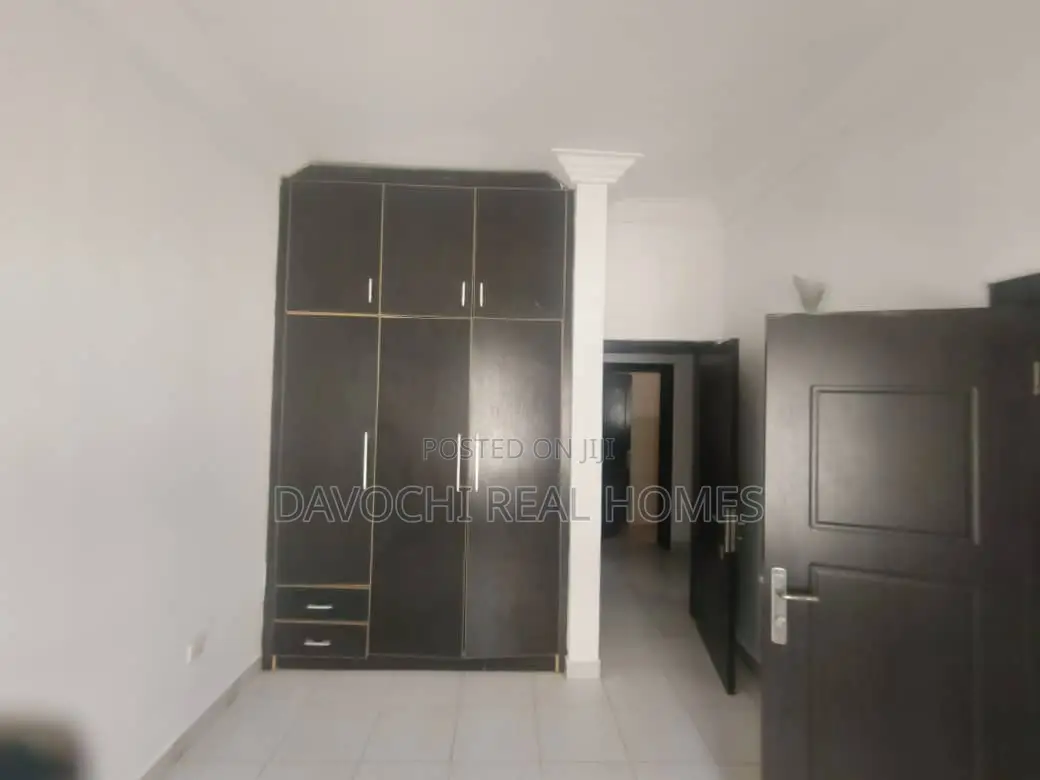 3bdrm Apartment in Chevron Drive for rent