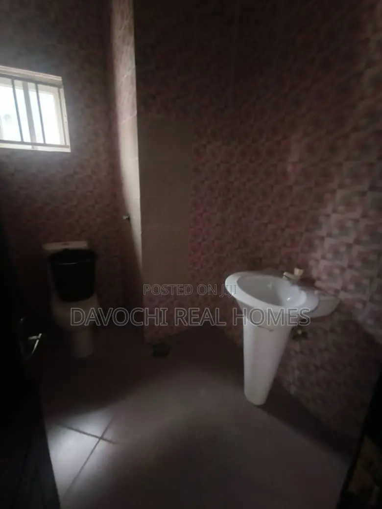 3bdrm Apartment in Chevron Drive for rent