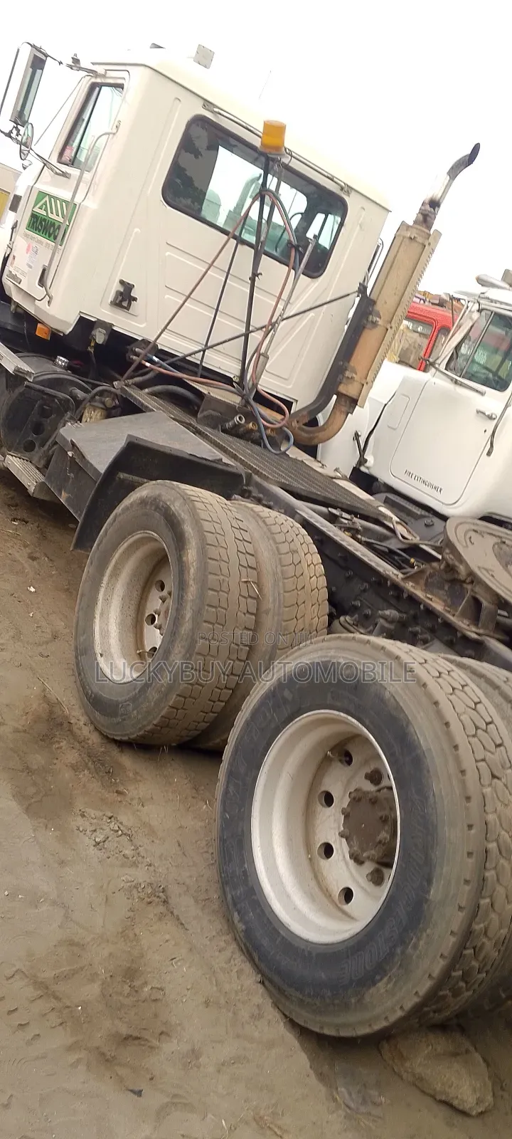 Mack Ch Trailer Head
