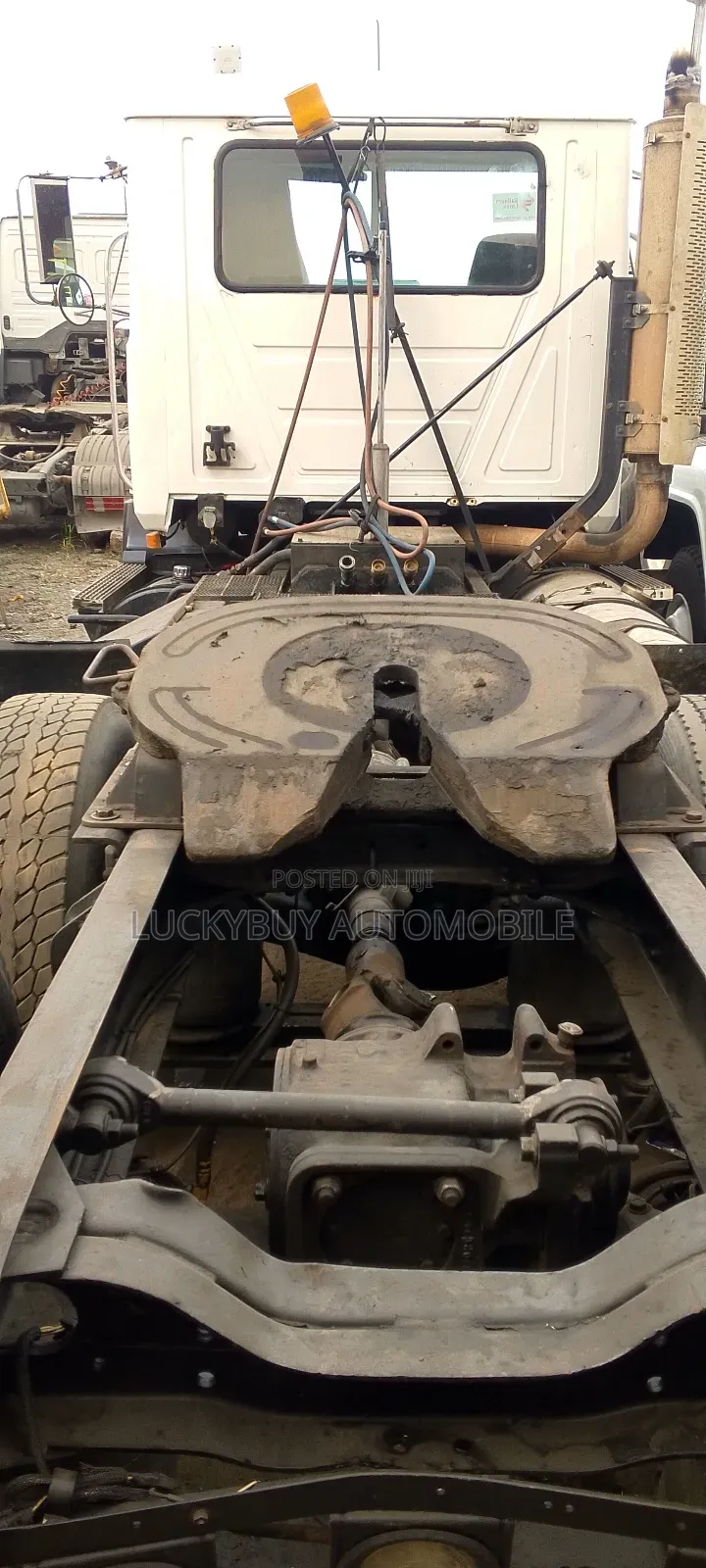 Mack Ch Trailer Head