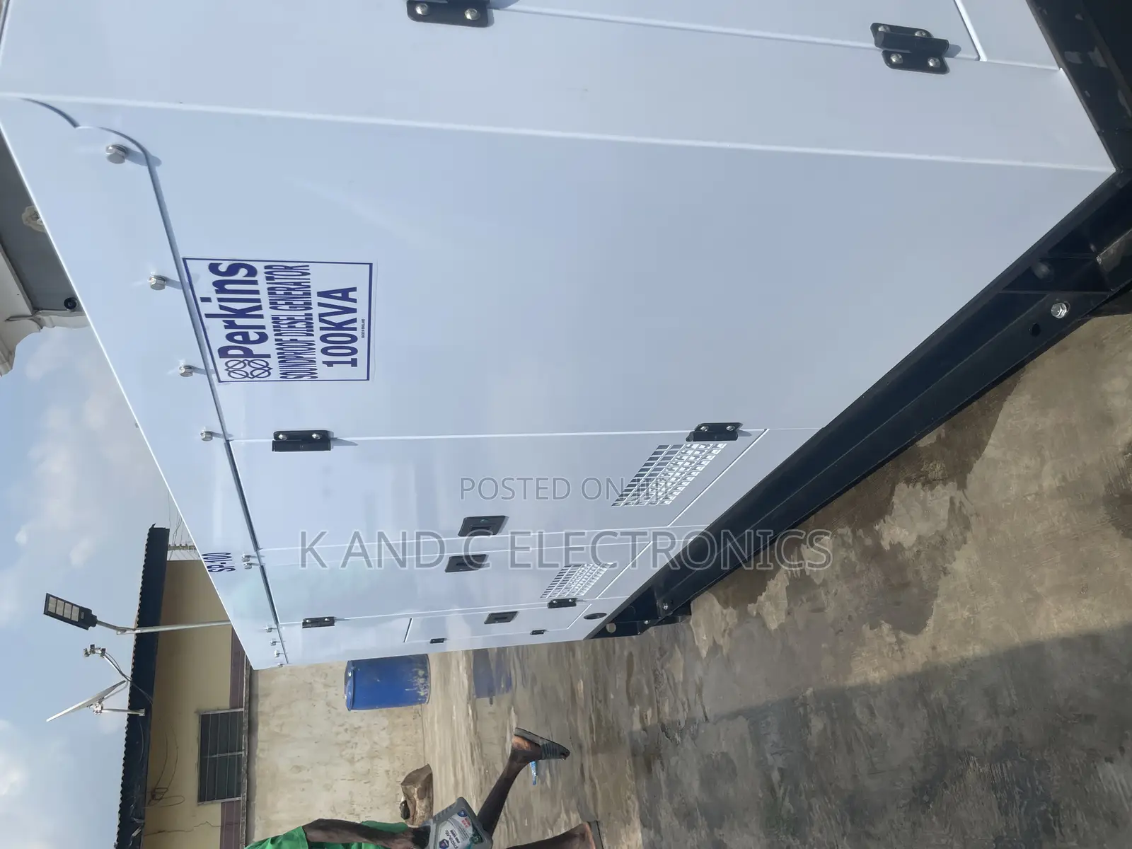 Perkins 100kva Soundproof DIESEL Generator 100%Copper Wire
