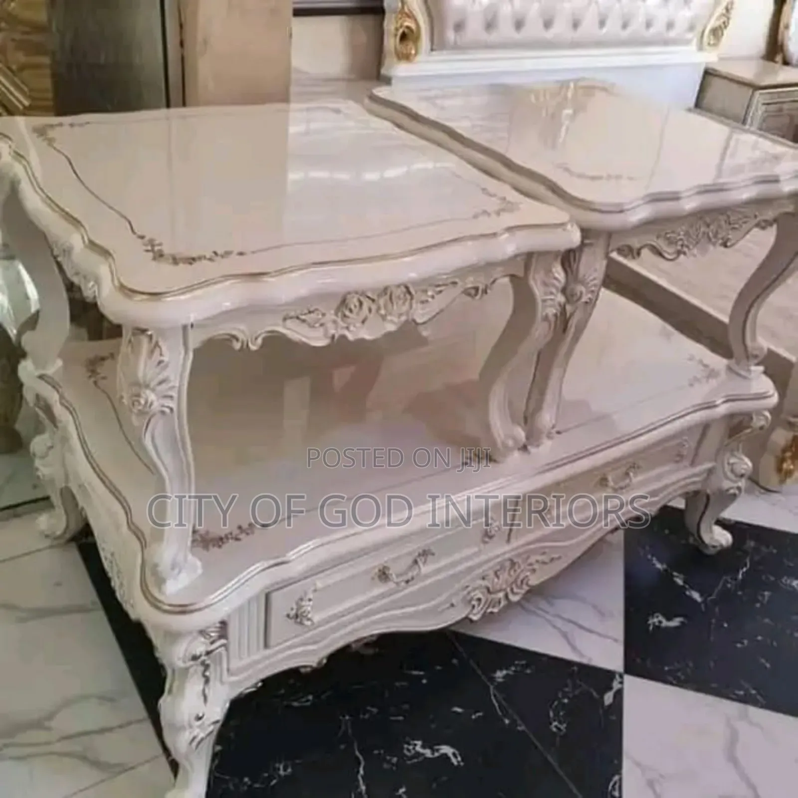 High Quality Imported Center Table With Side Stool