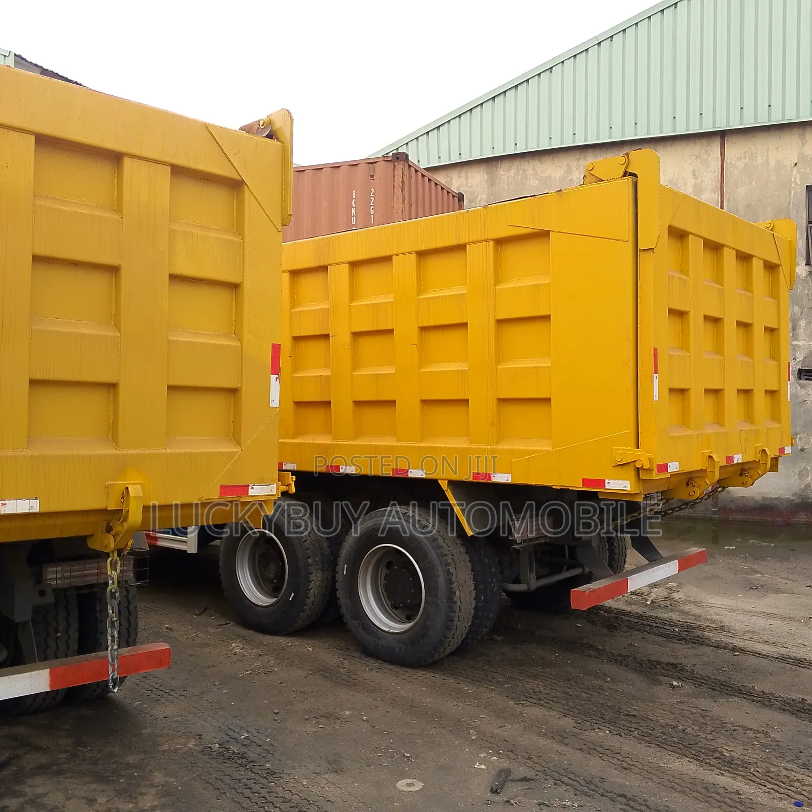 Howo 10 Tyres Tipper