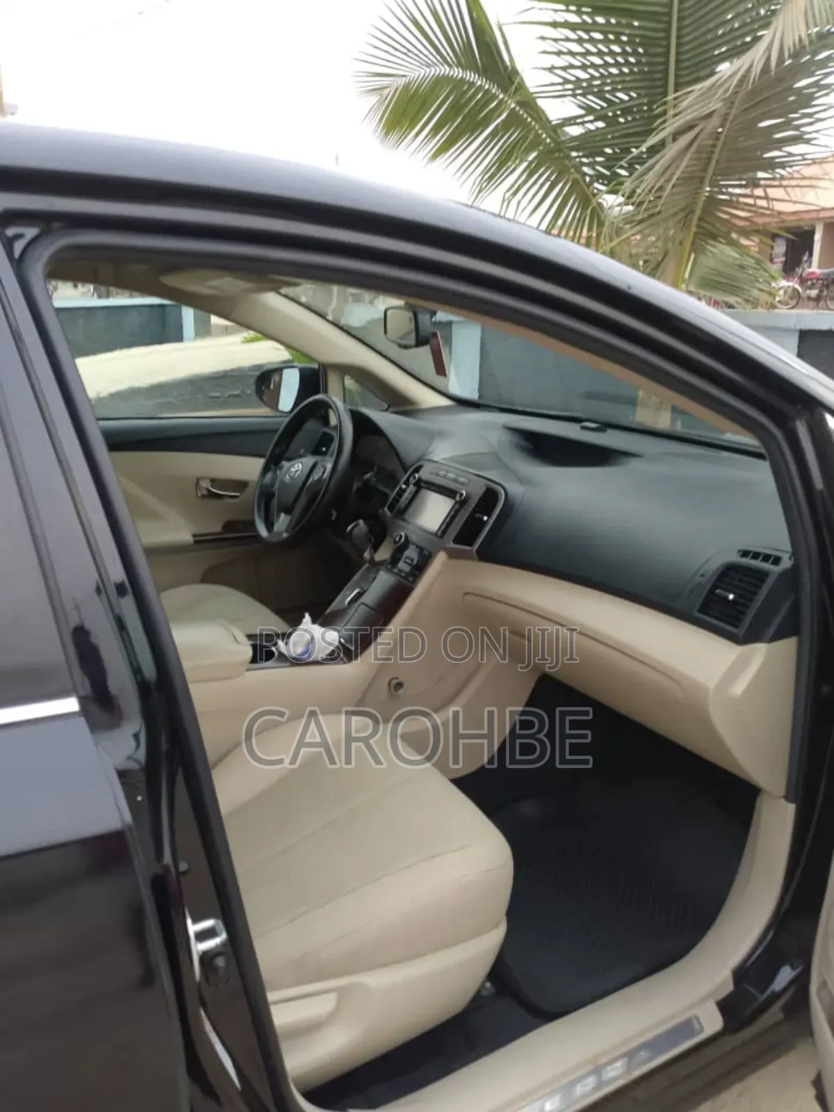 Toyota Venza LE FWD 2013 Black