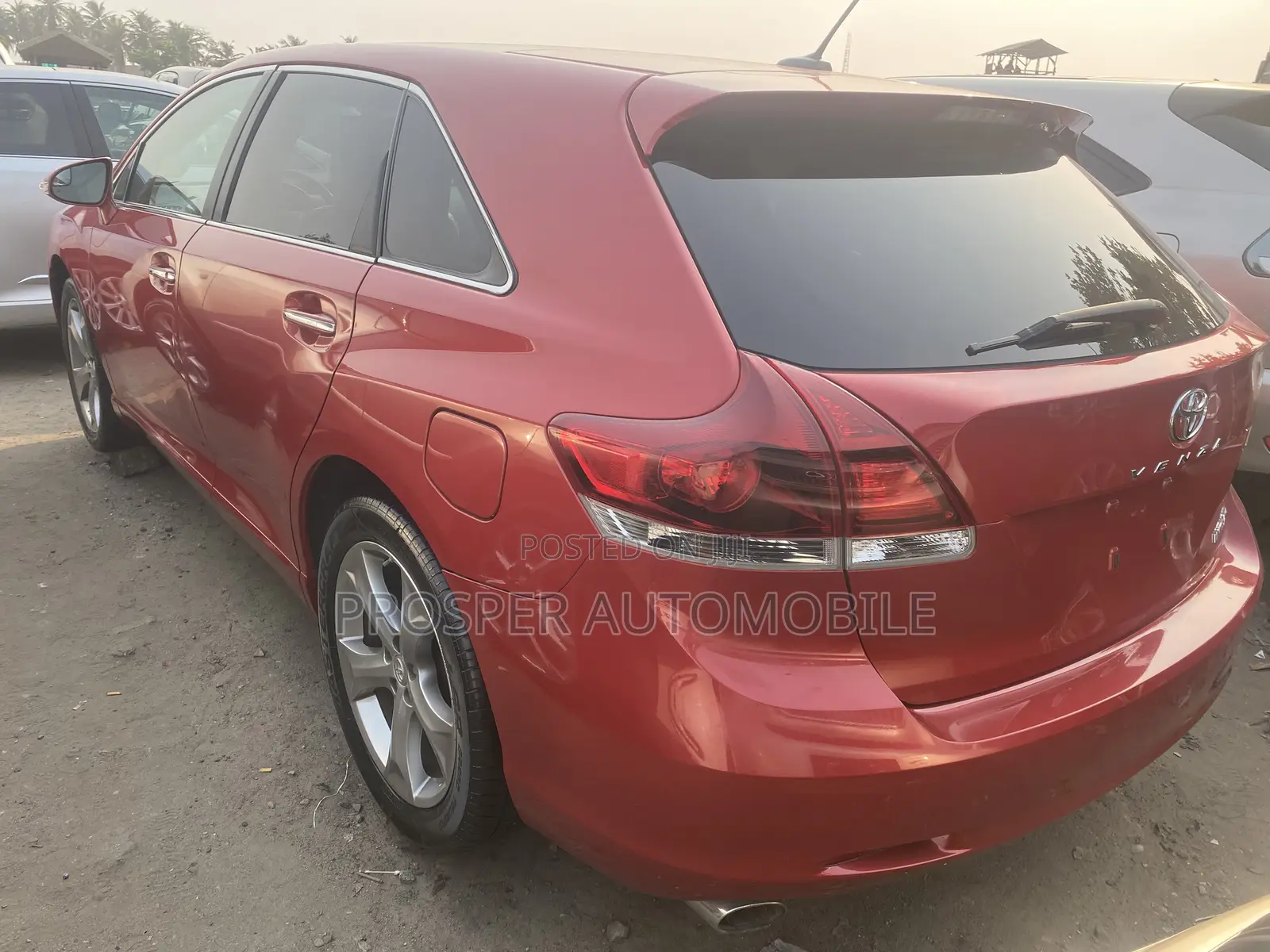 Toyota Venza Limited AWD V6 2013 Red