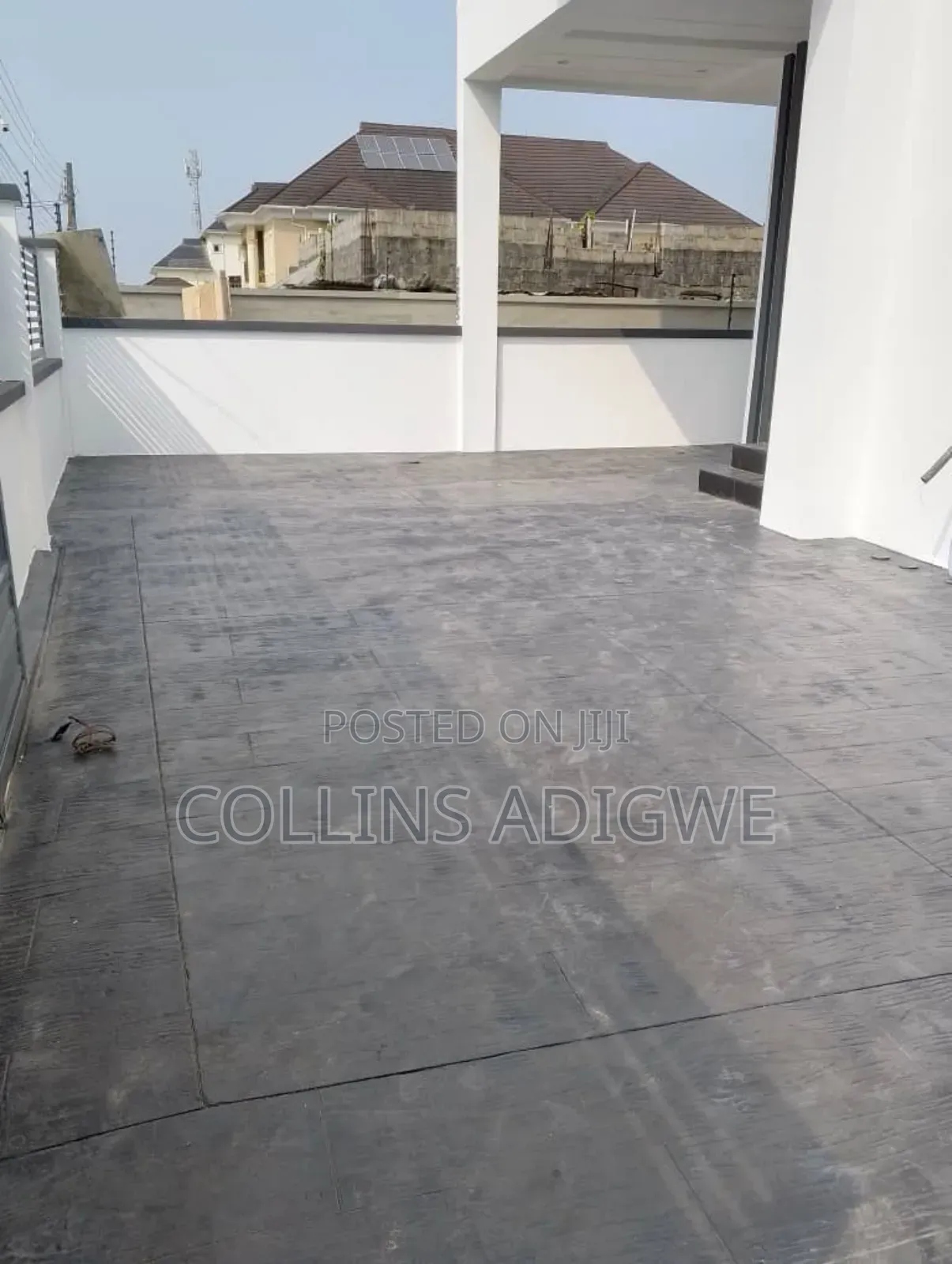 4bdrm Duplex in Happy Land Estate for sale