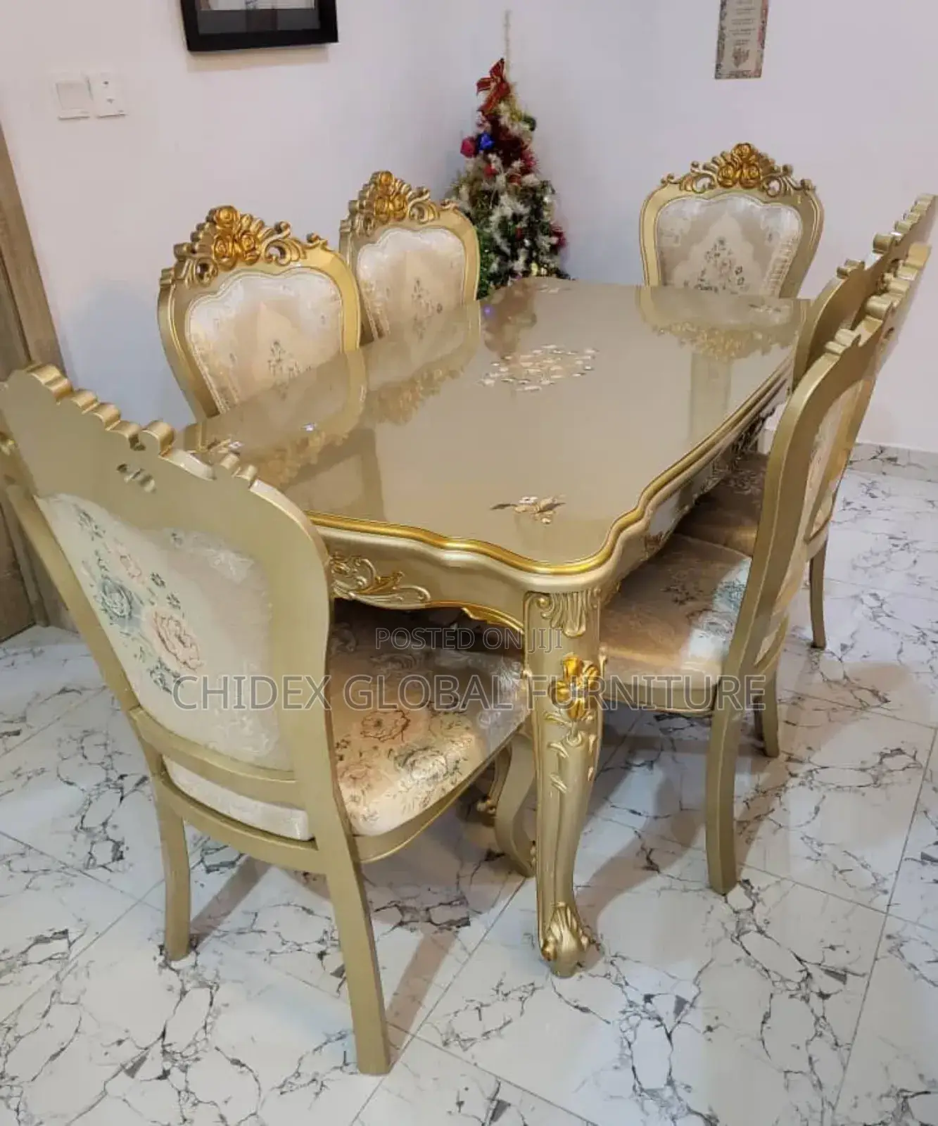 Royal Six Seat Dining Table Set