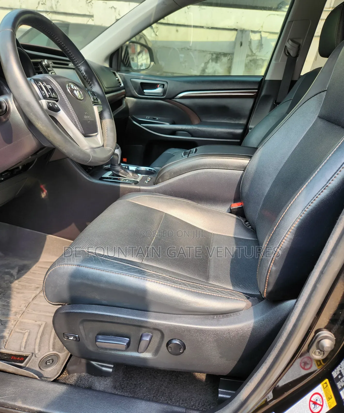 Toyota Highlander XLE 4dr SUV (3.5L 6cyl 6A) 2015 Black