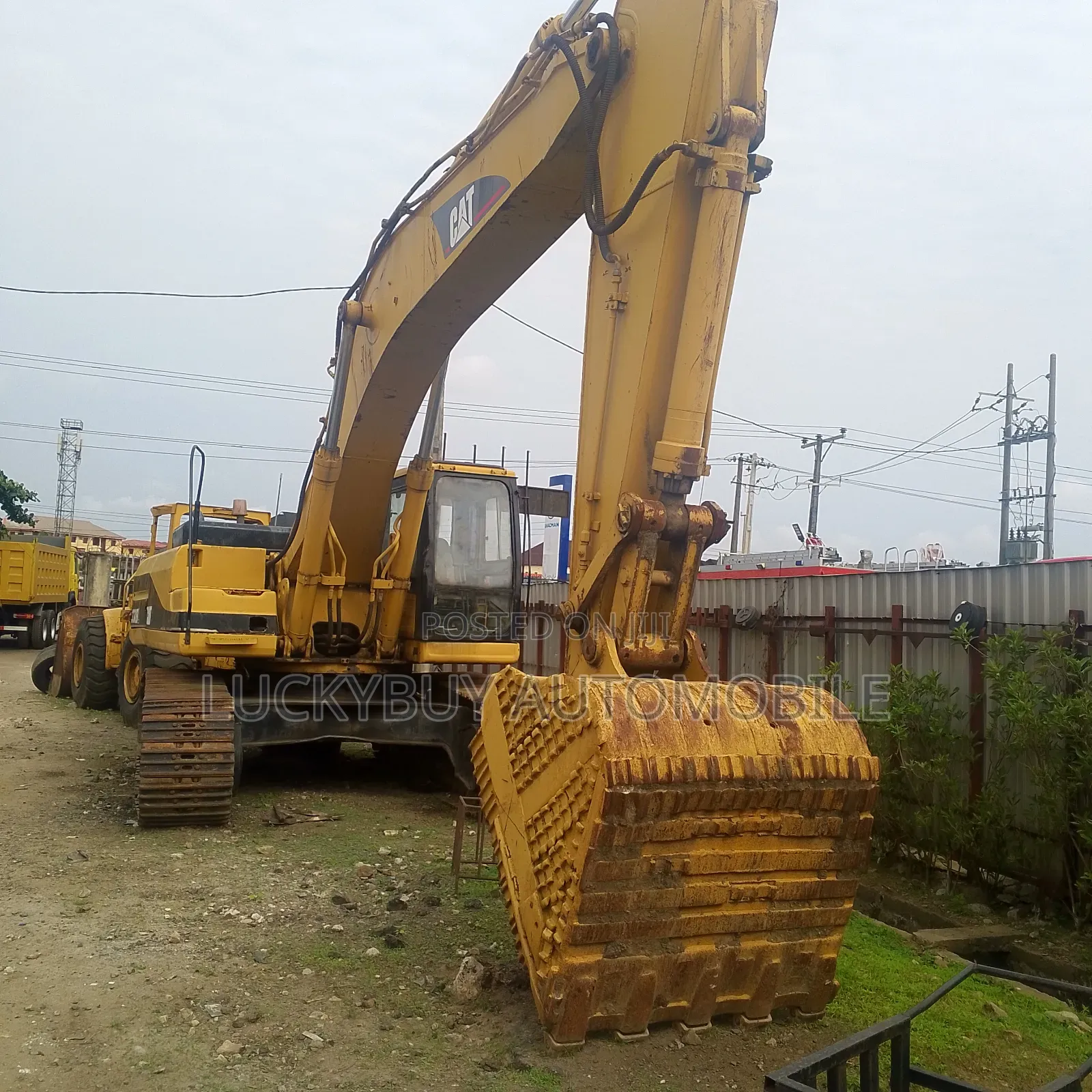 Caterpillar Excavator 330bl