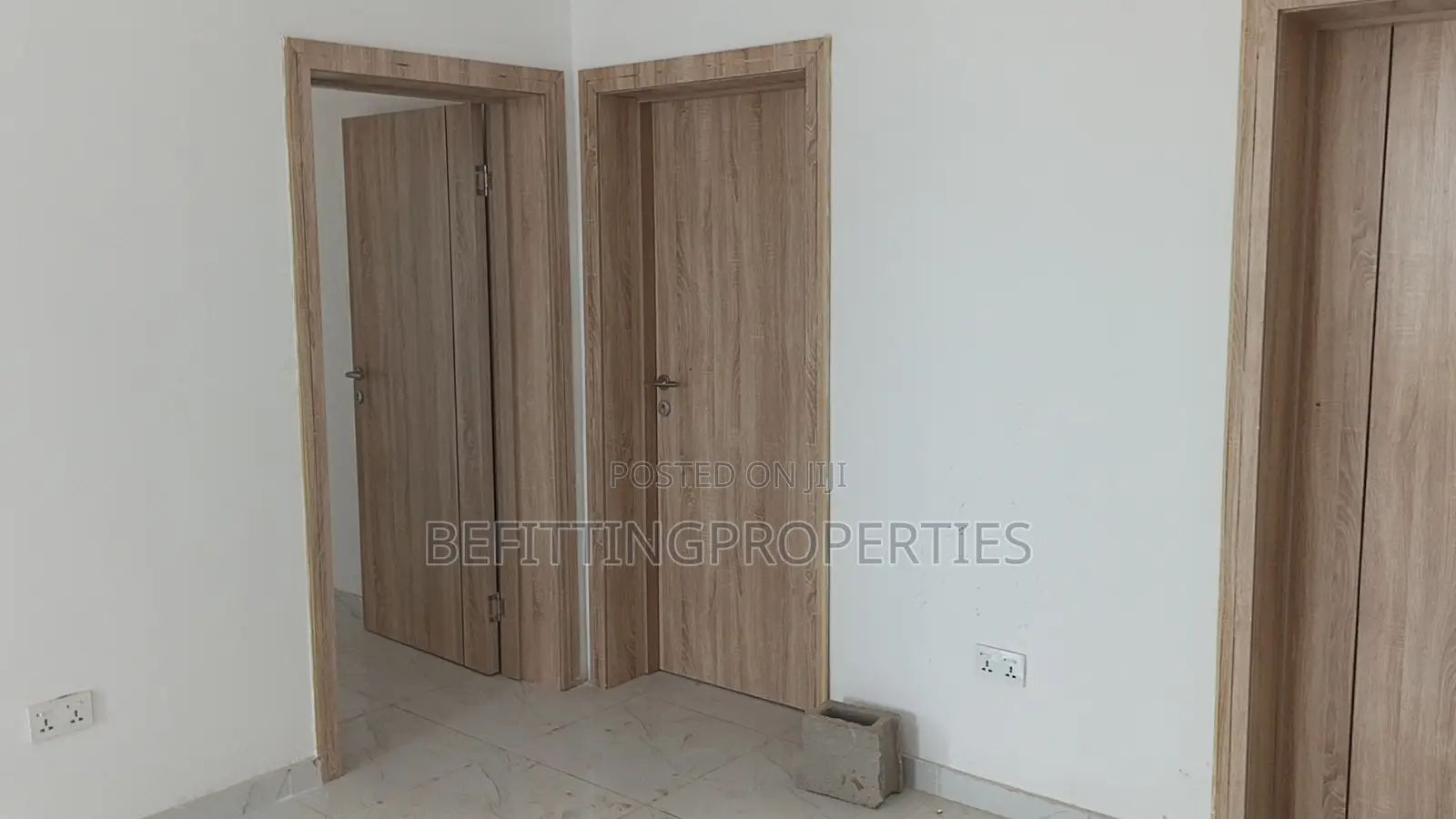 Stunning 3-Bedroom Flat