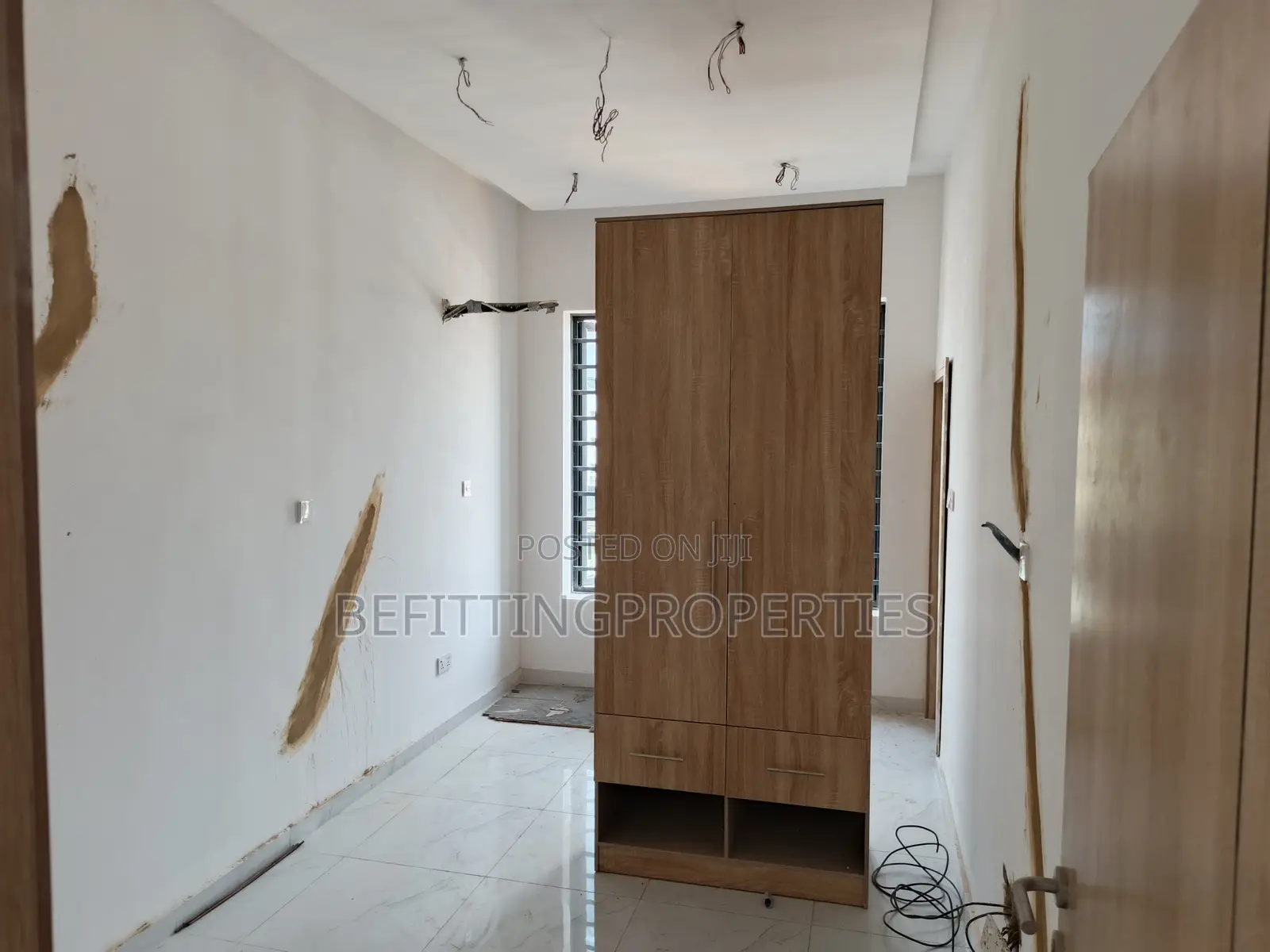 Stunning 3-Bedroom Flat