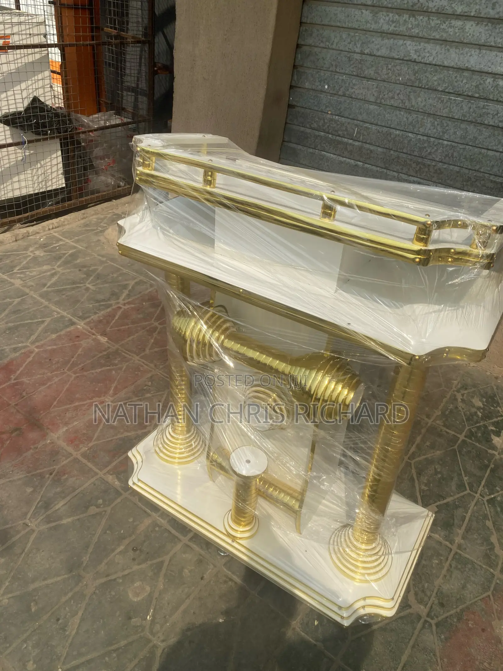 High Quality Quality Pulpit
