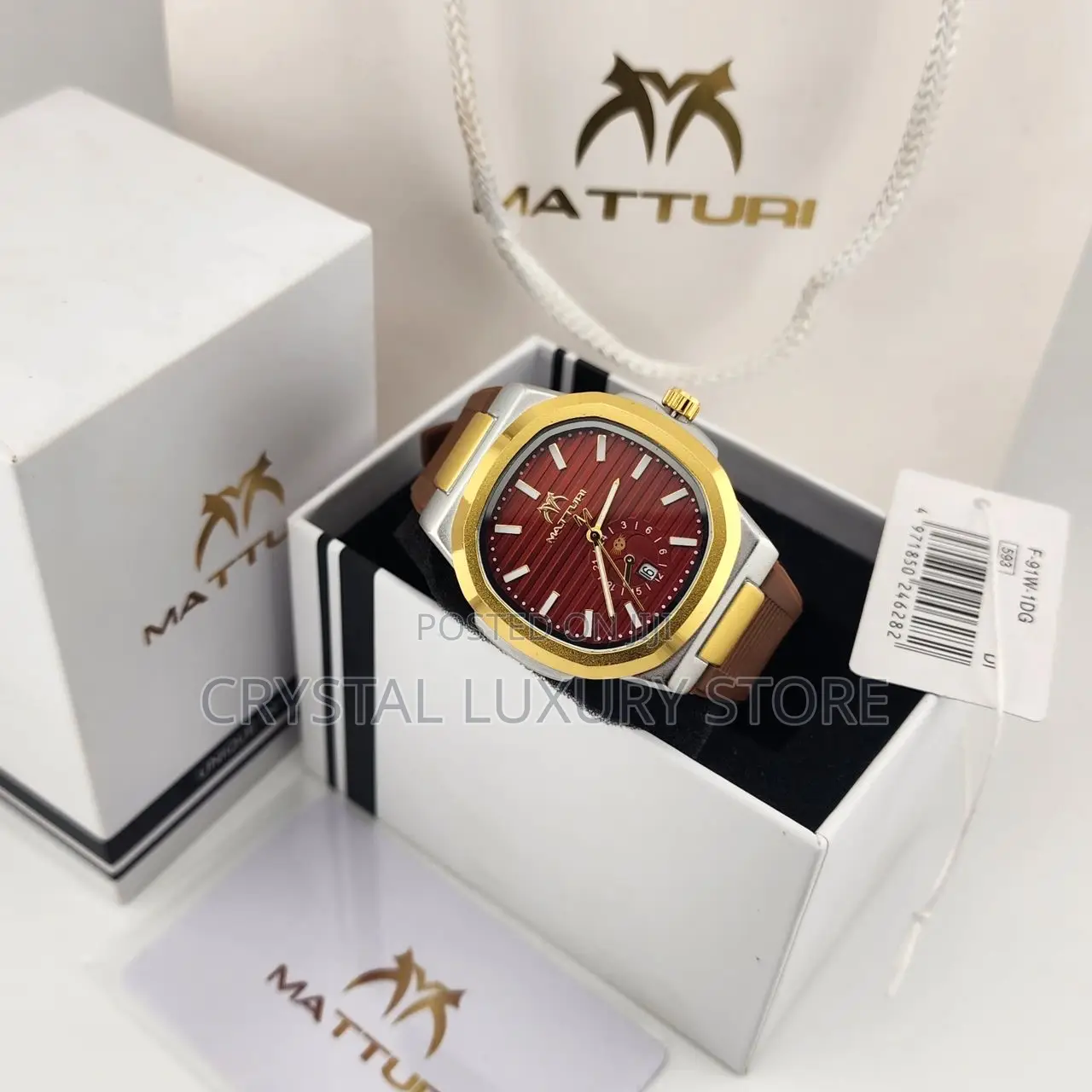 Matturi Quality Men Rubber Strap Wristwatch
