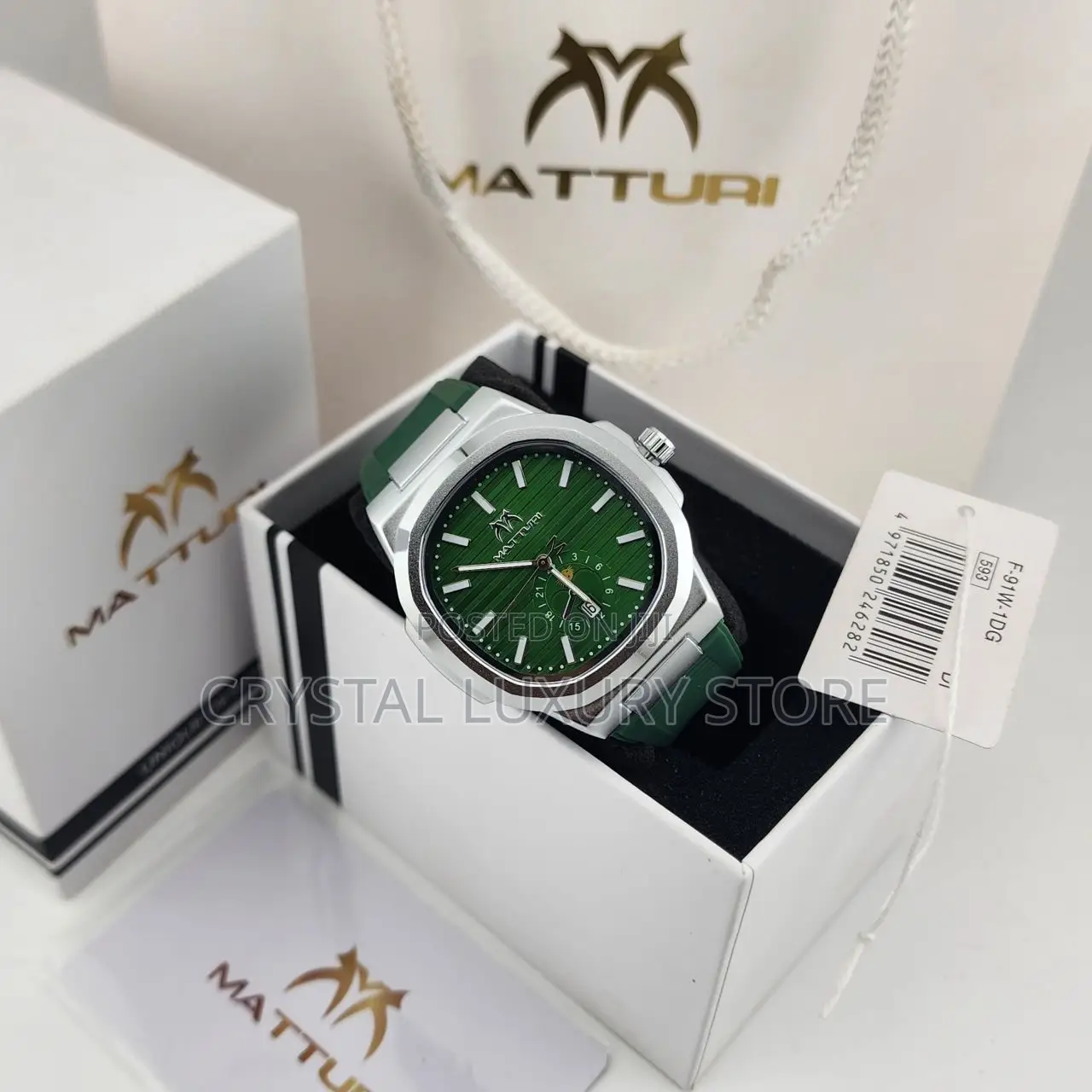 Matturi Quality Men Rubber Strap Wristwatch