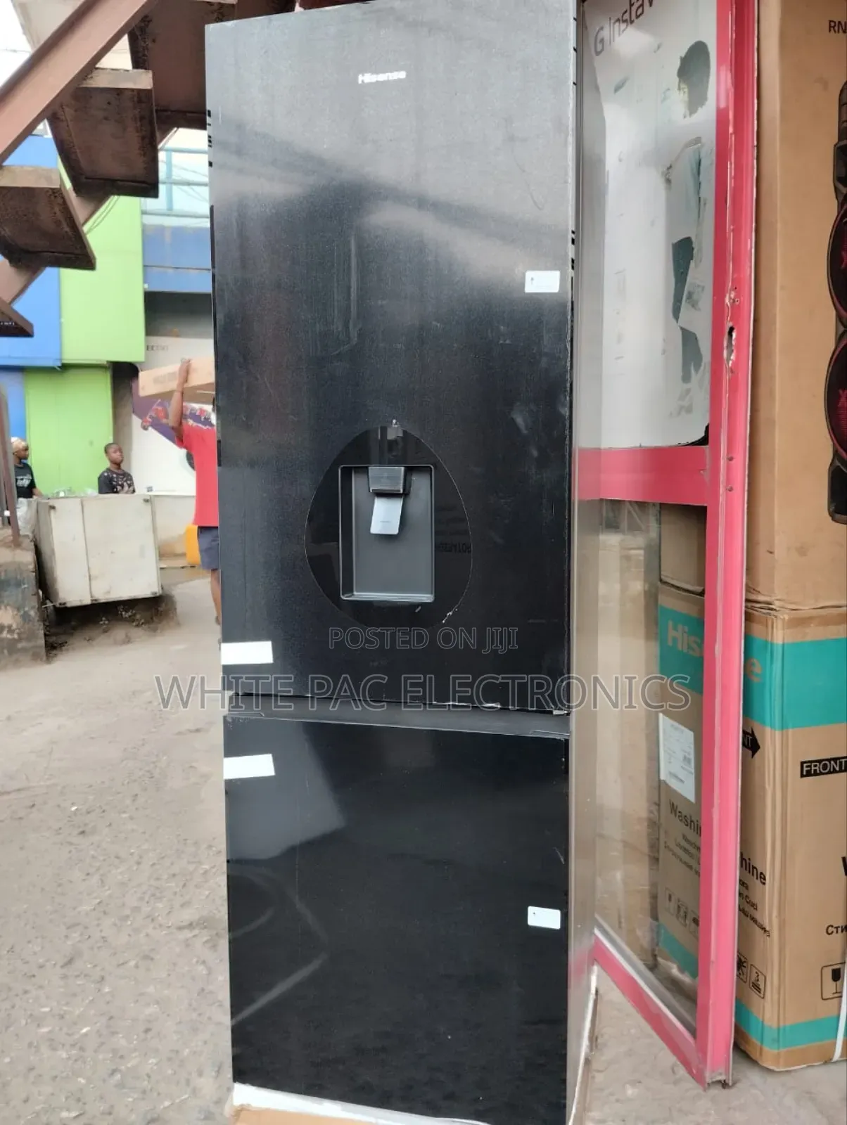 Hisense Fridge Freezer 350 L Dispenser Bottom Freezer