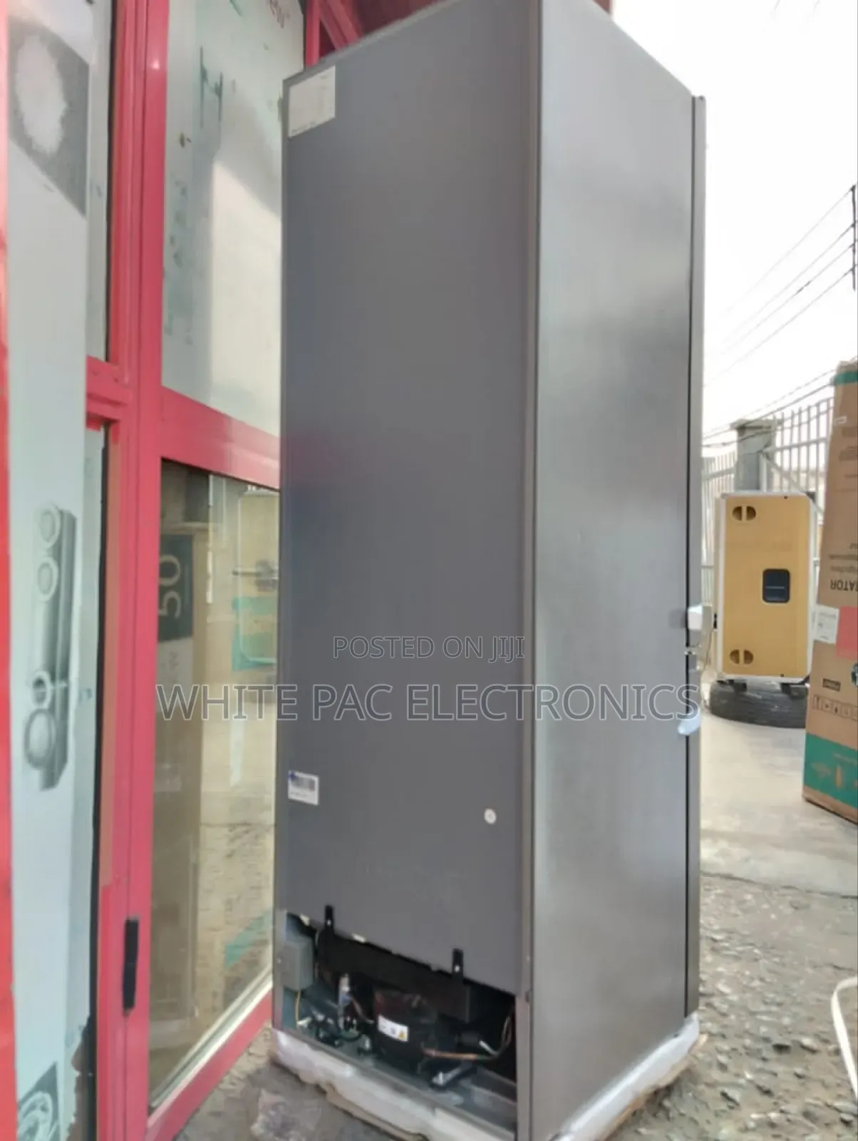 Hisense Fridge Freezer 350 L Dispenser Bottom Freezer