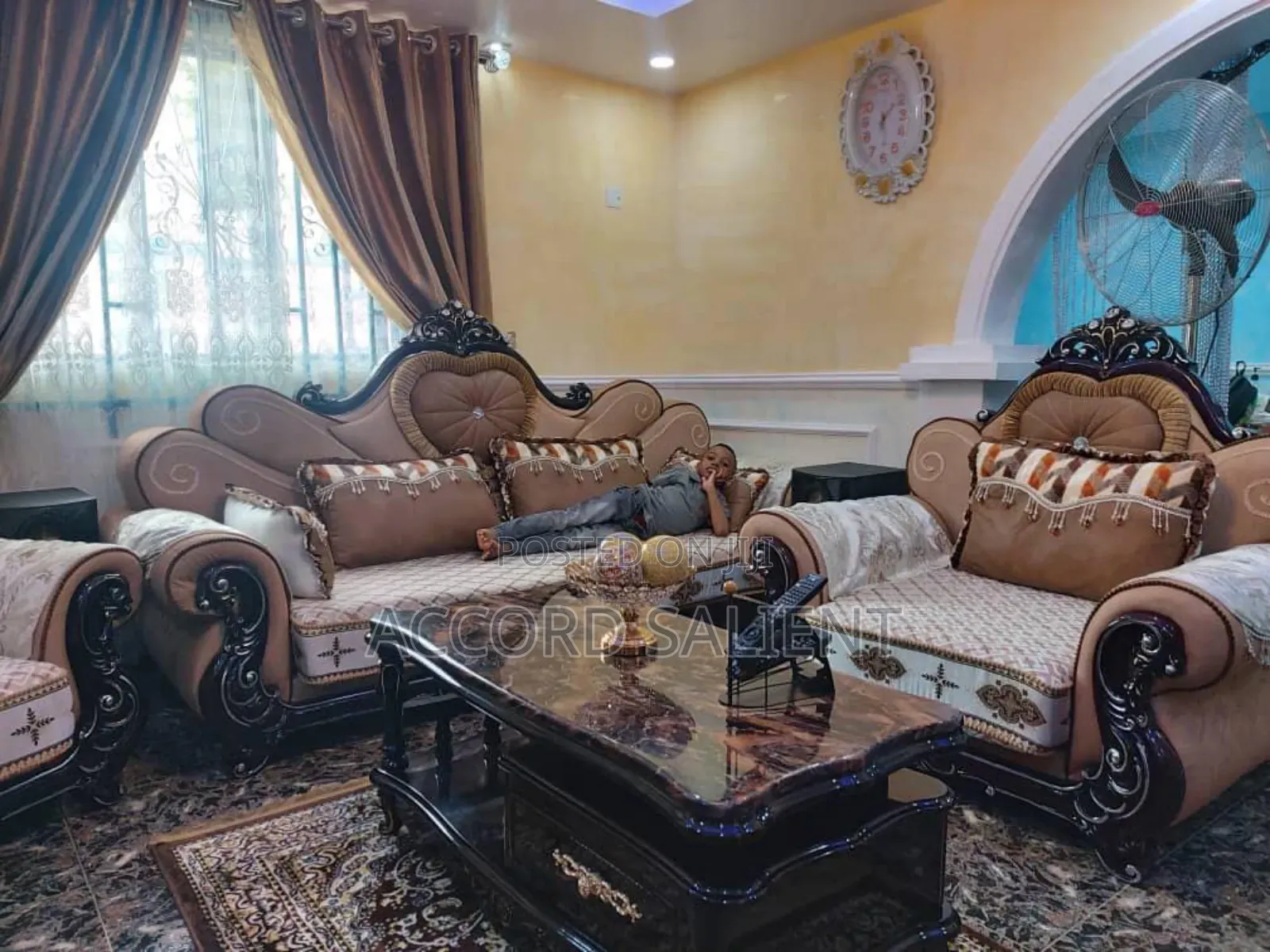 Executive 7 Seater Royal Sofa