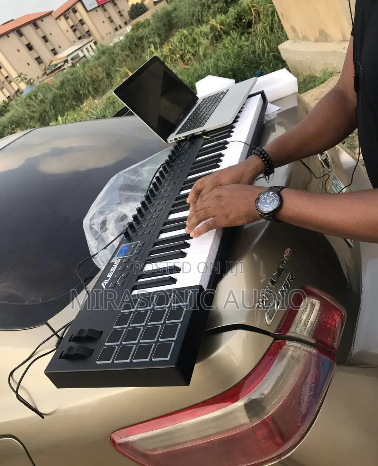 Alesis V161 Brand New Midi Keyboard