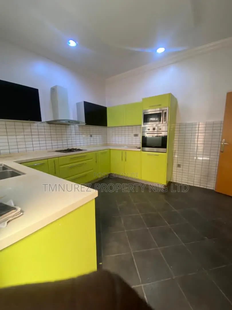 5bdrm Duplex in Admiralty, Lekki Phase 1 for rent