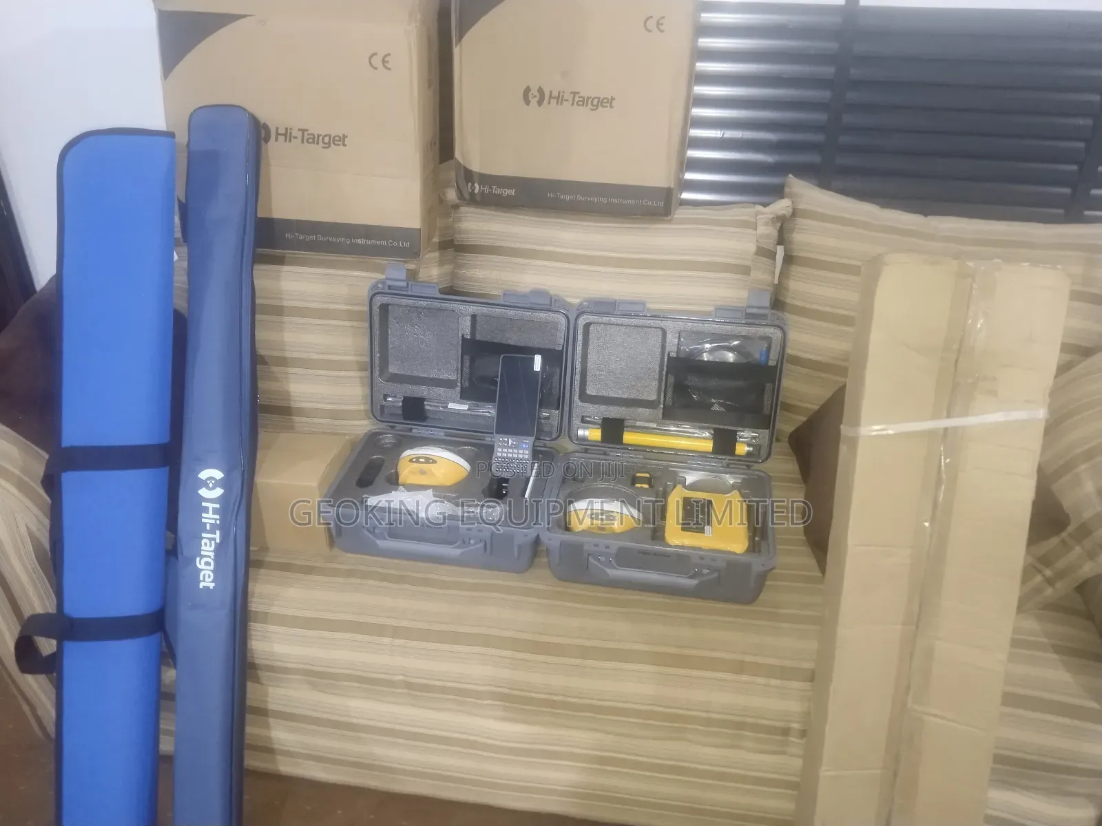 Hi-Target V500 RTK GNSS International Version Complete Set