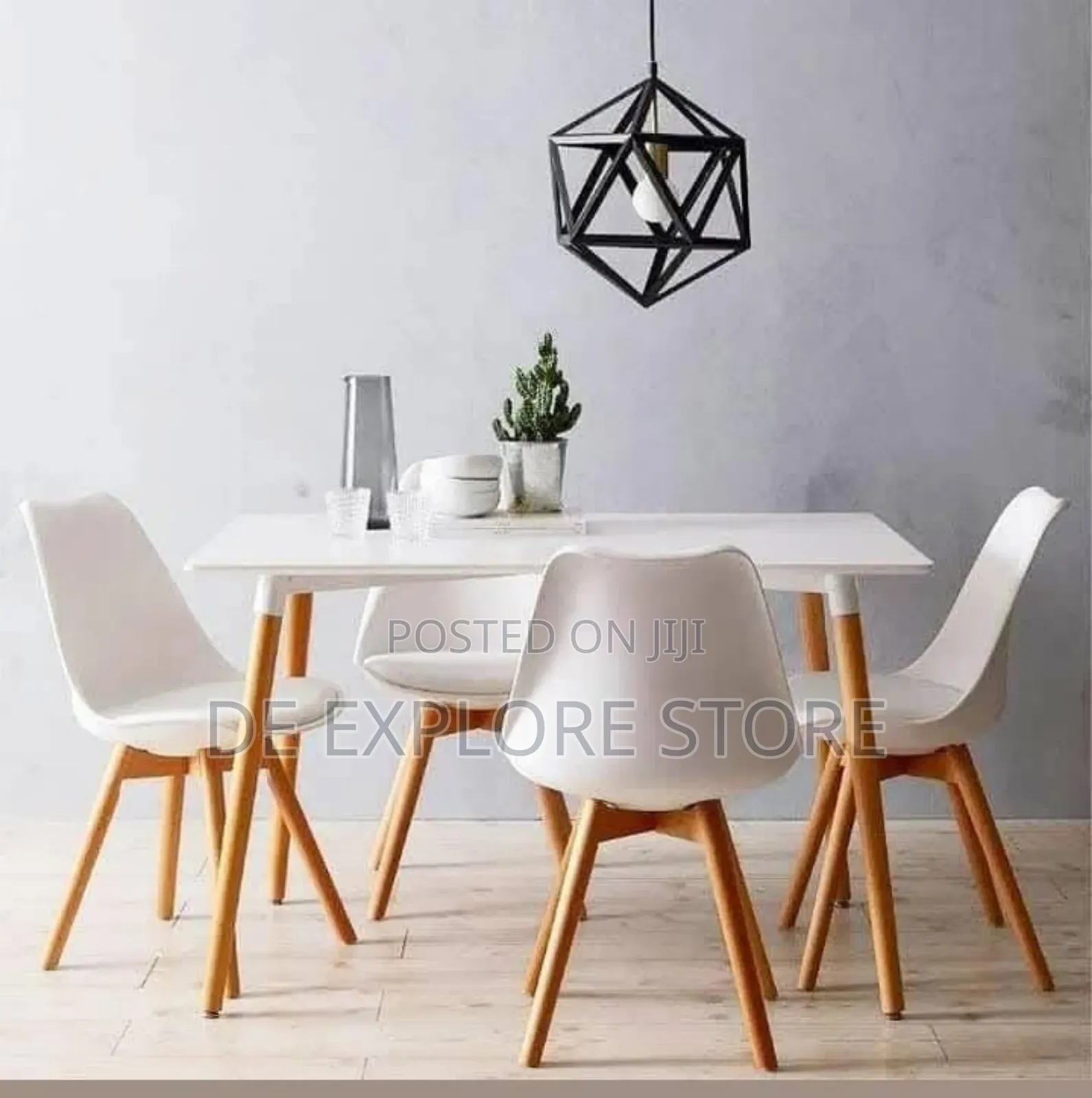 Strong Dining Table