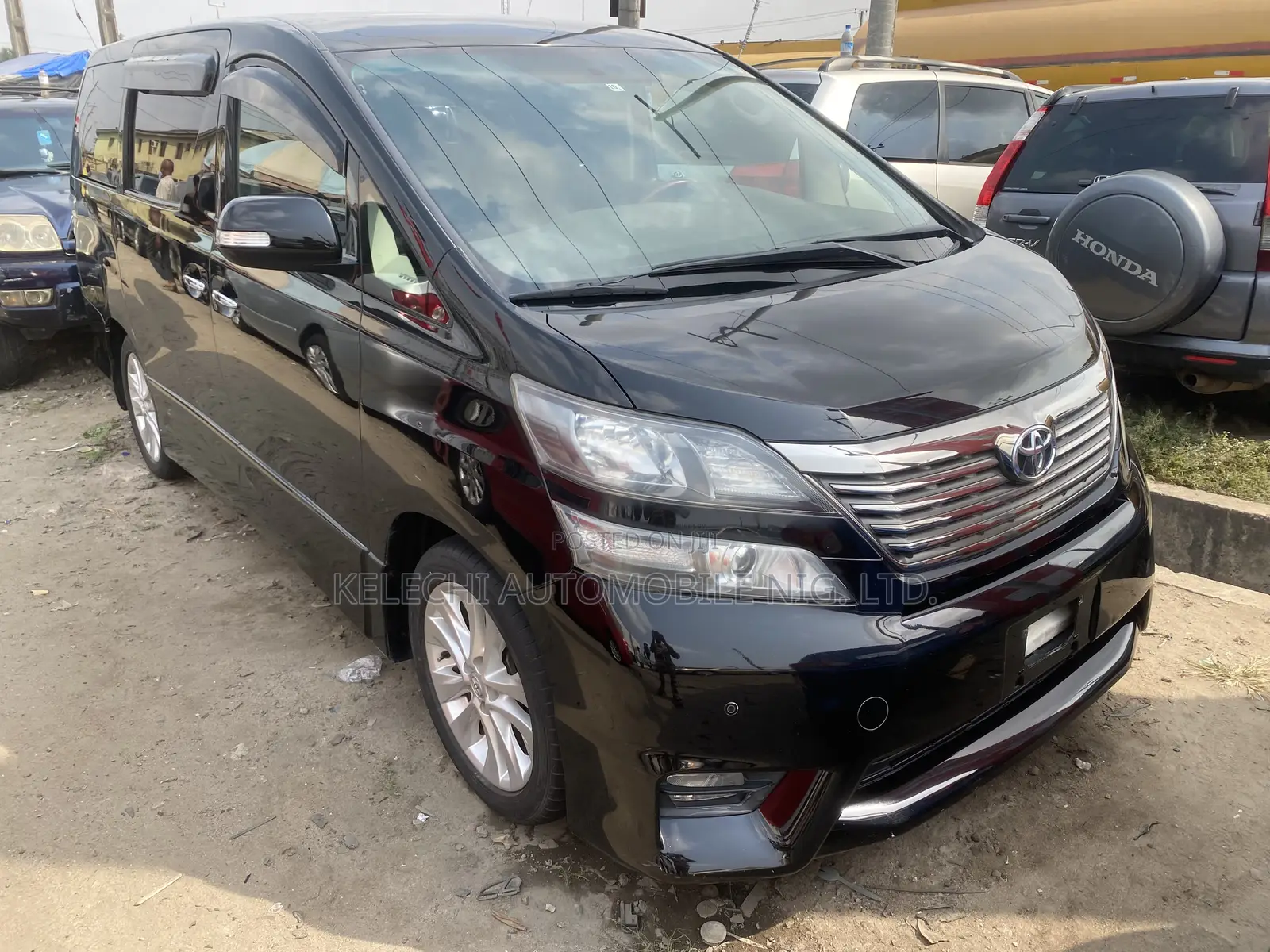 Toyota Vellfire 2013 Black