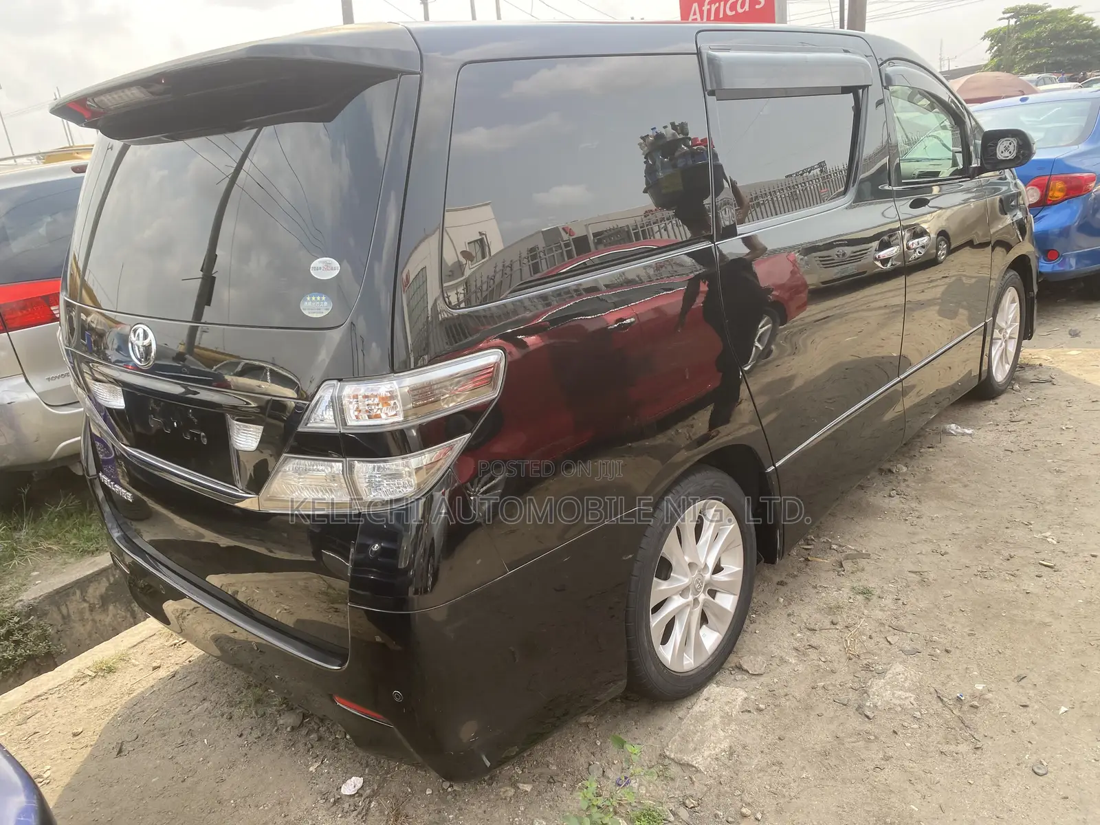 Toyota Vellfire 2013 Black