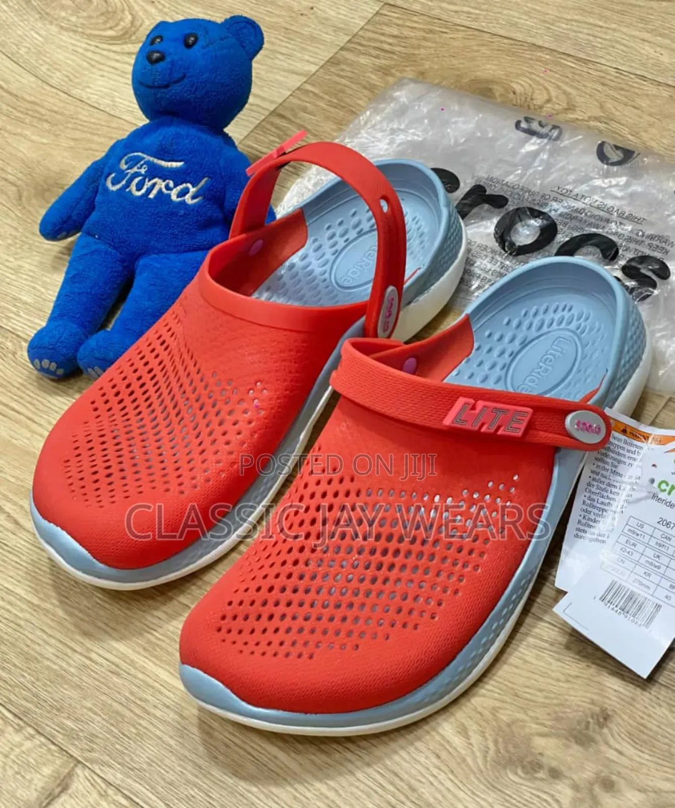 Top Quality Classic Crocs Available in 5
