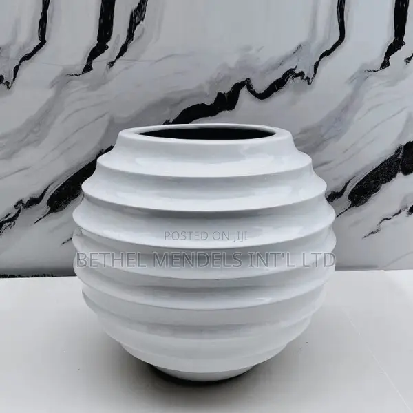 Decorative Ball Ring Vase (50cm X 30cm)