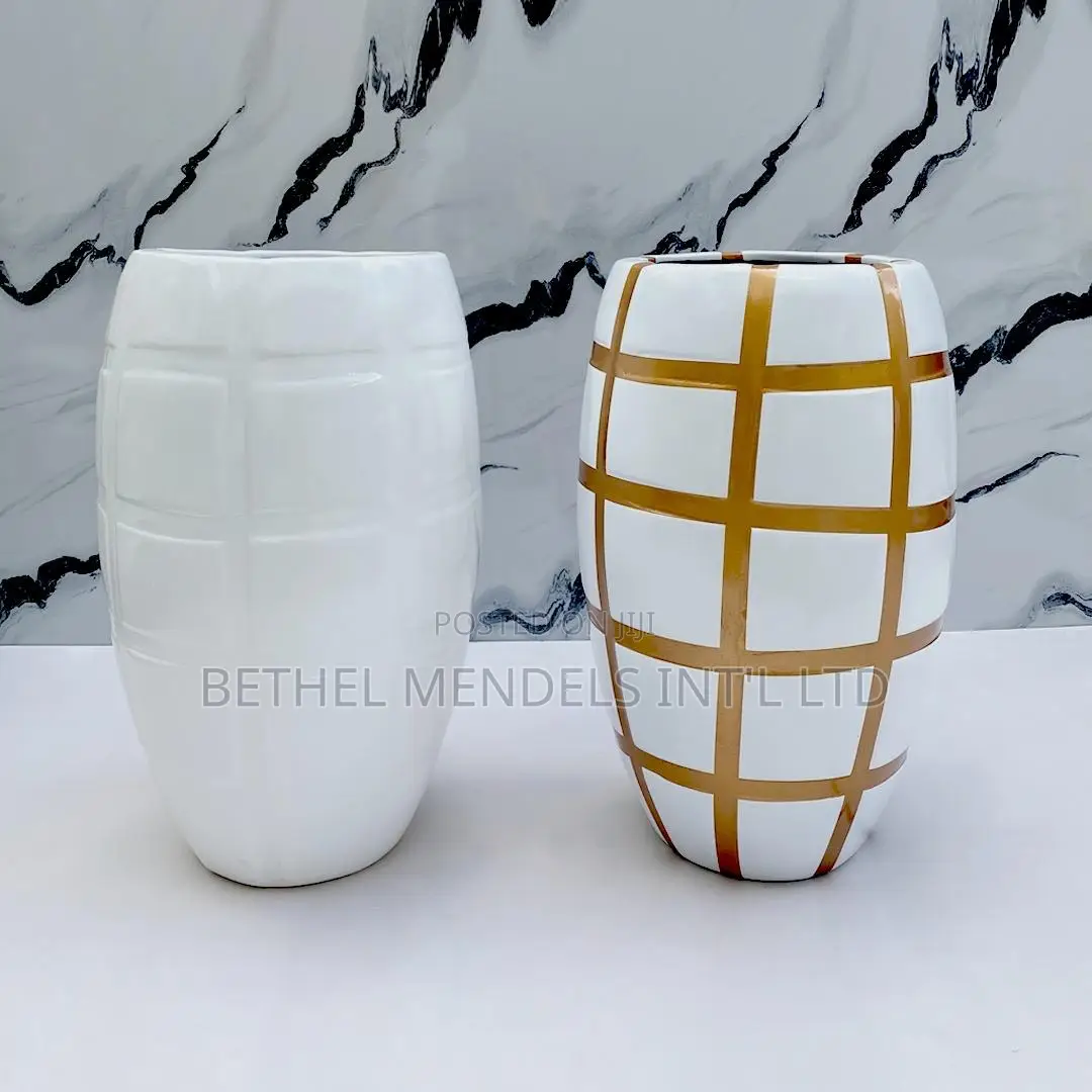 Decorative Classic Grenade Vase (60cm X 26cm)