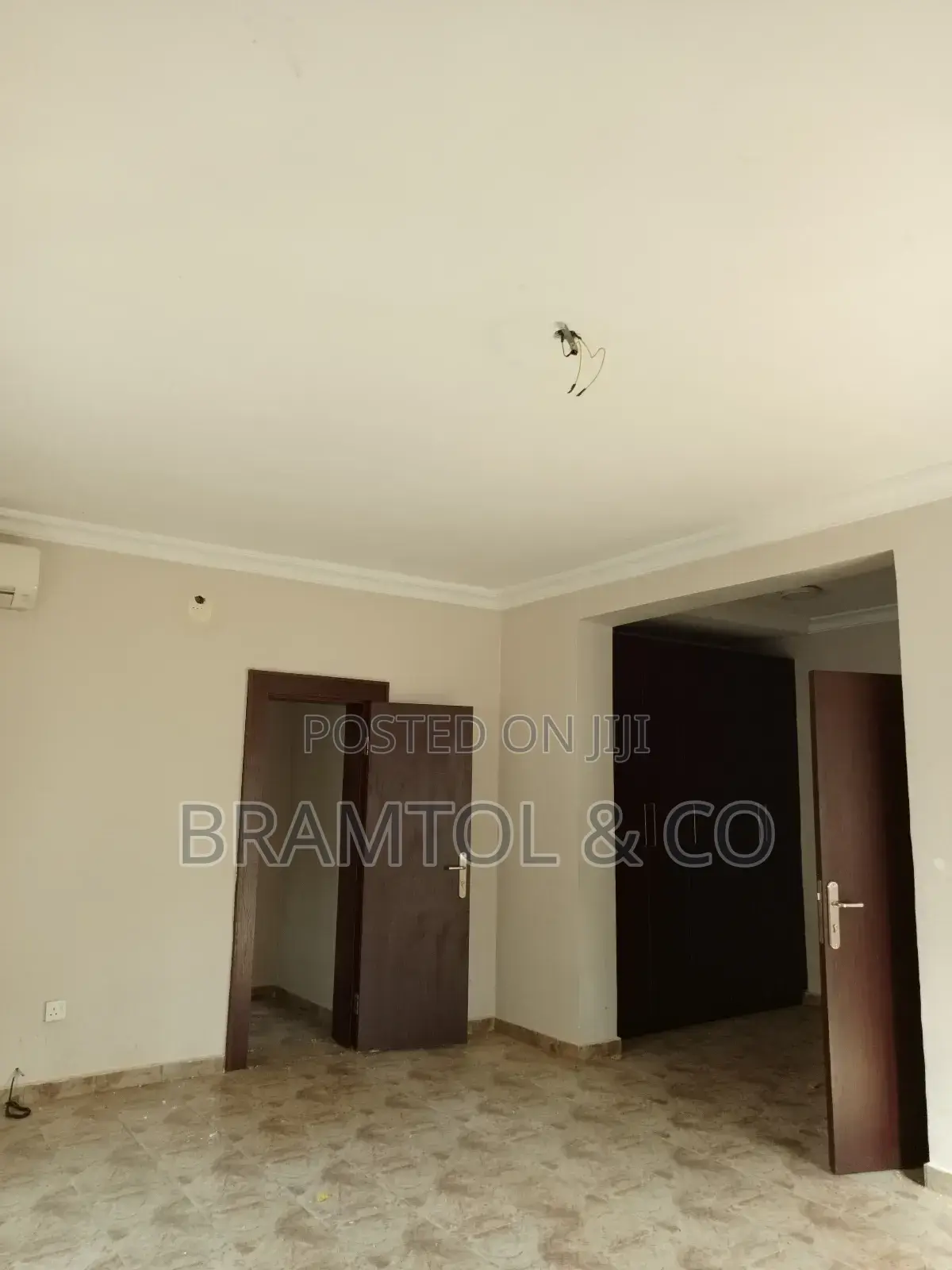 3bdrm Block of Flats in Wuse 2 for rent
